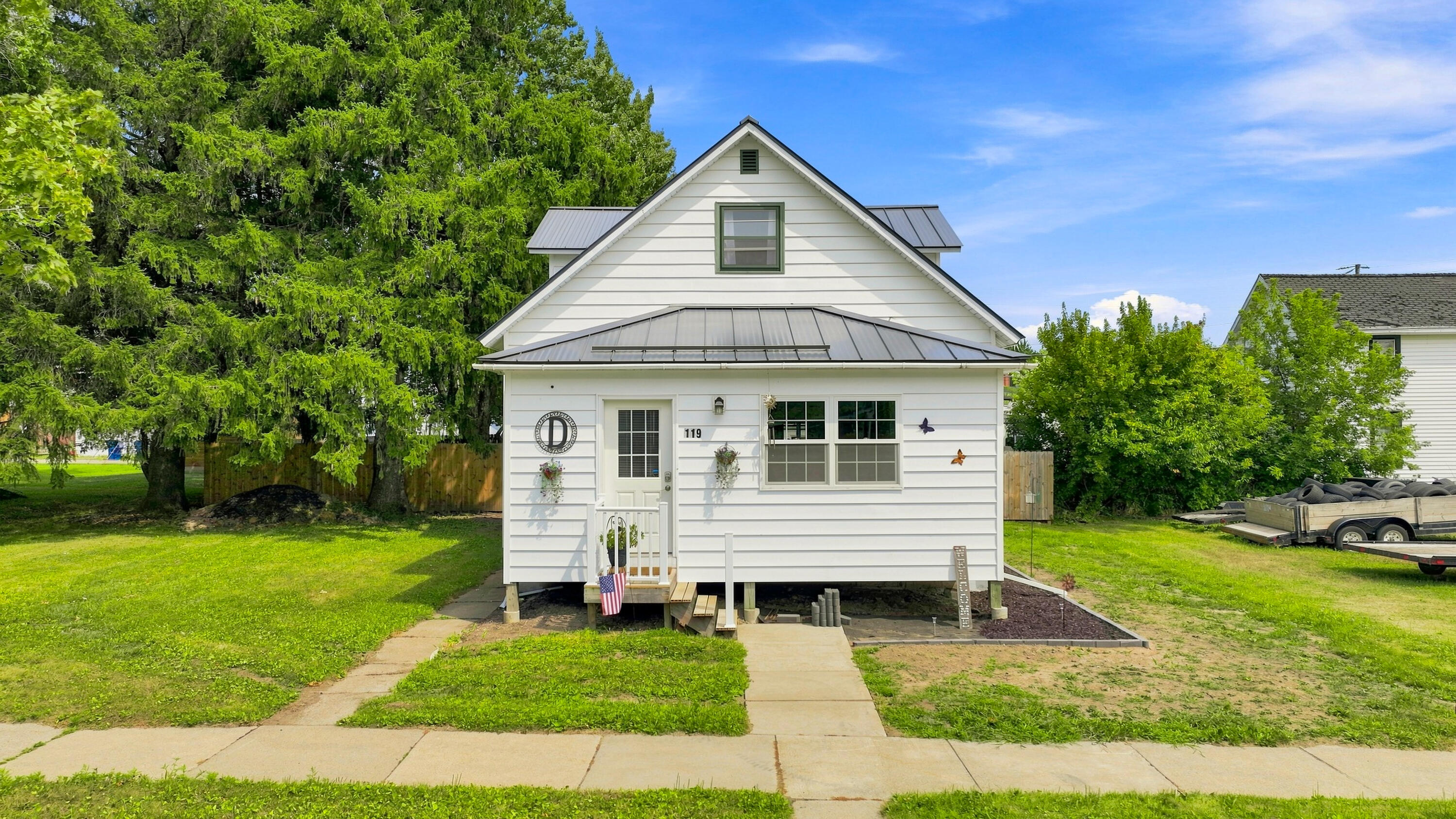 119 S Fourth Ave