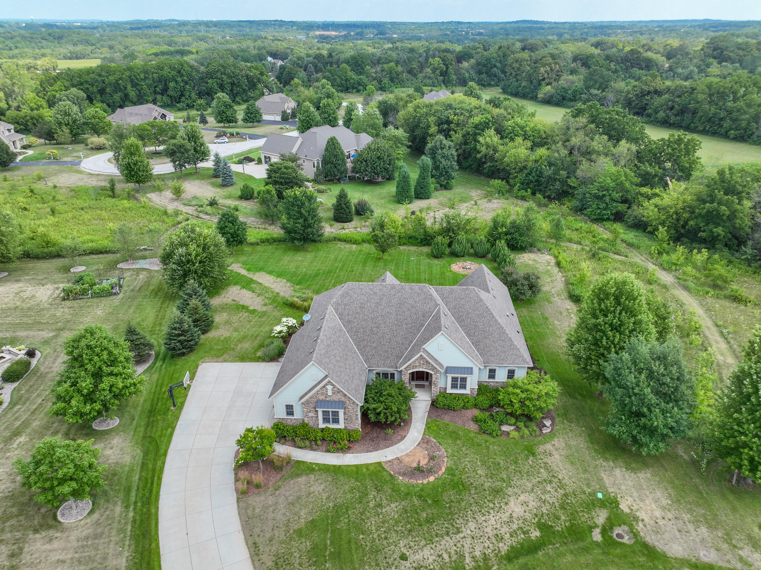 20110 Settlers Hollow Ln