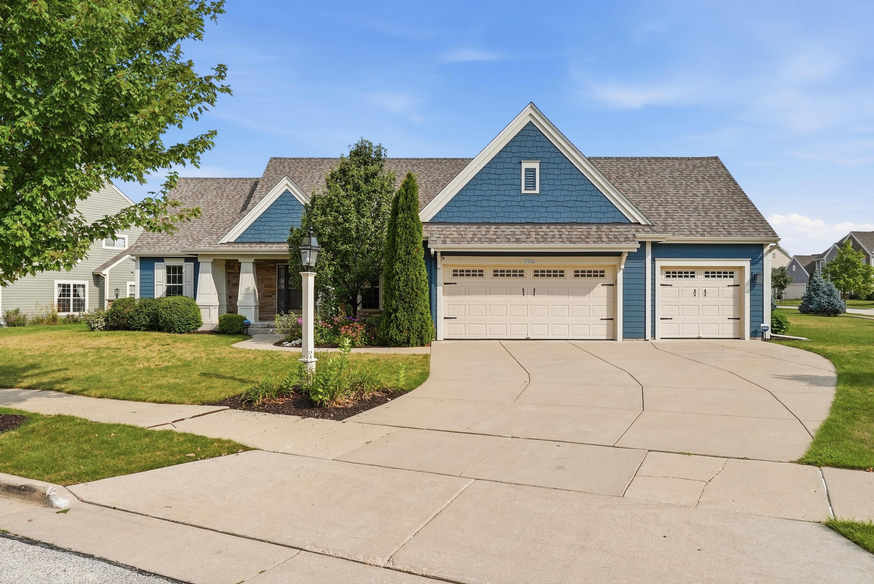 1724 Moccasin Trl Property Photo 1