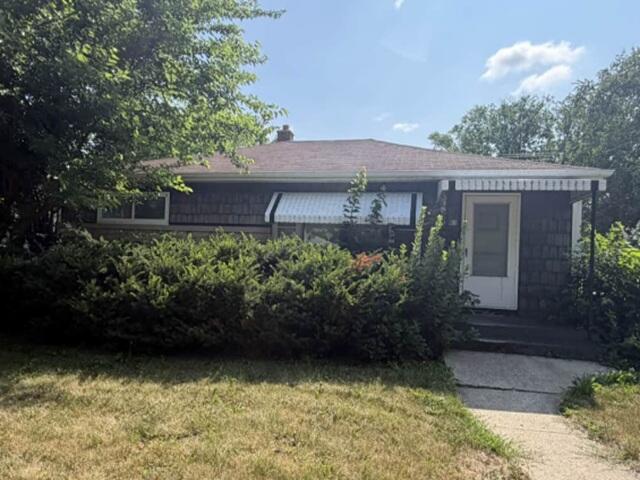 3880 N 93rd St Property Photo 1