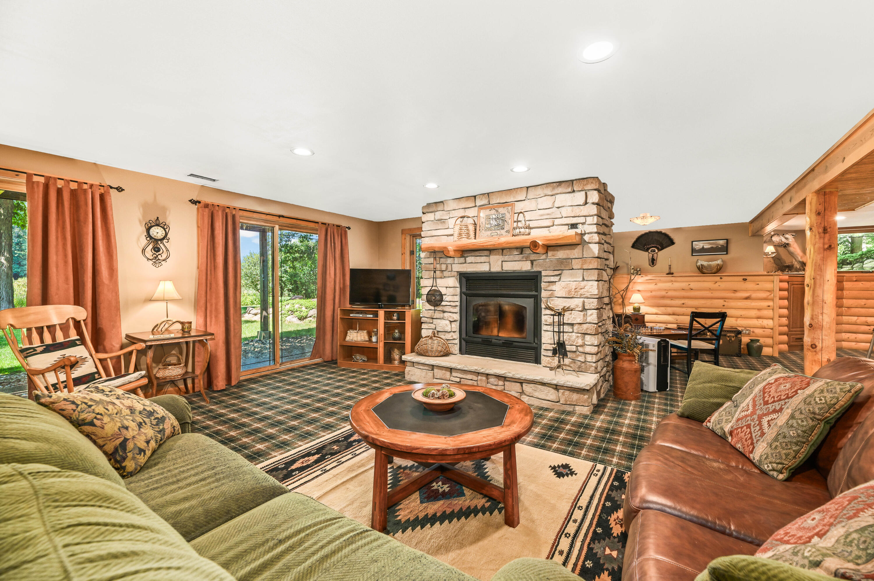 N6433 Horse Hollow Ln Property Photo 41
