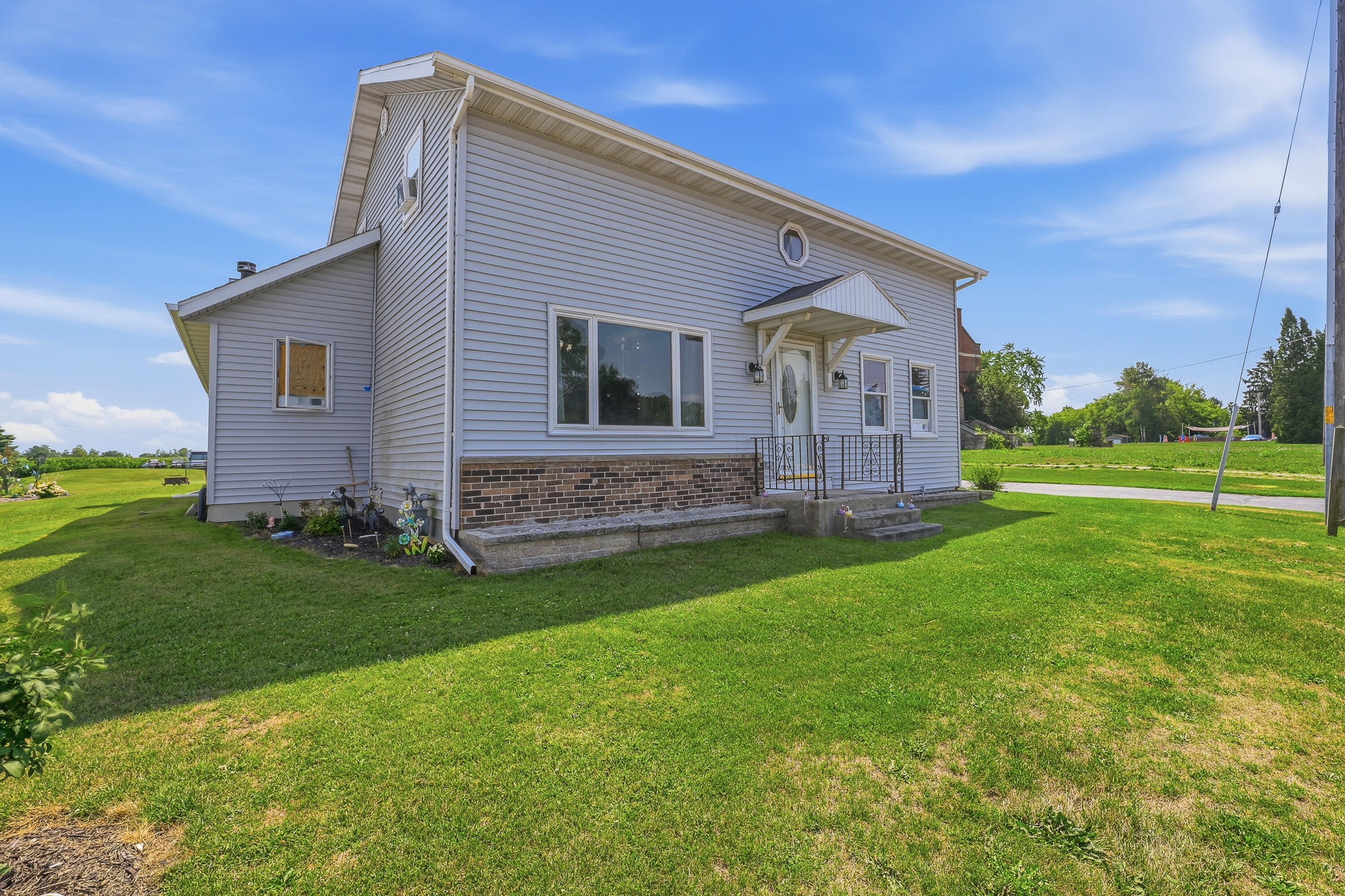 10701 State Highway 42 - Property Photo 1