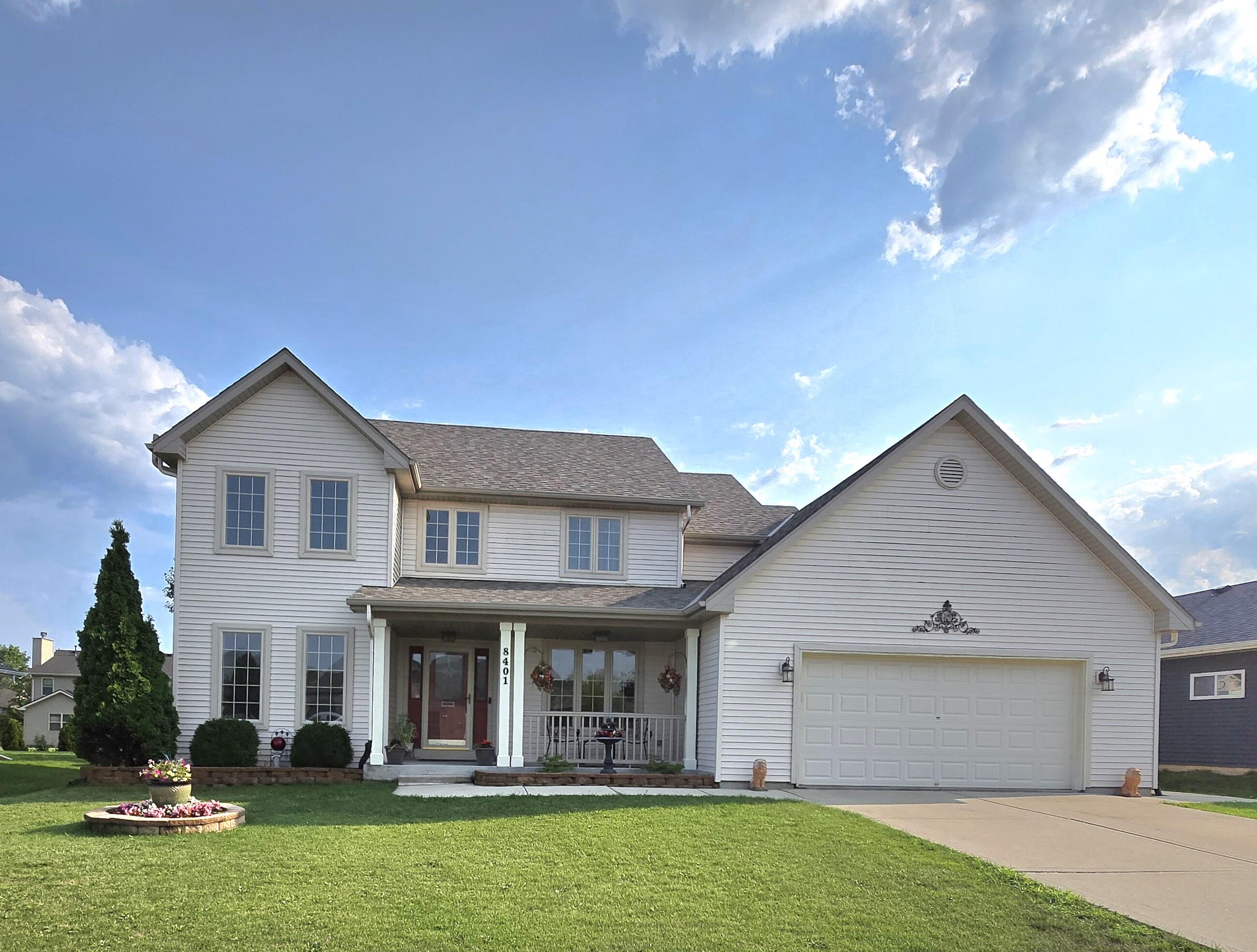 8401 Kingsway Ln Property Photo 1