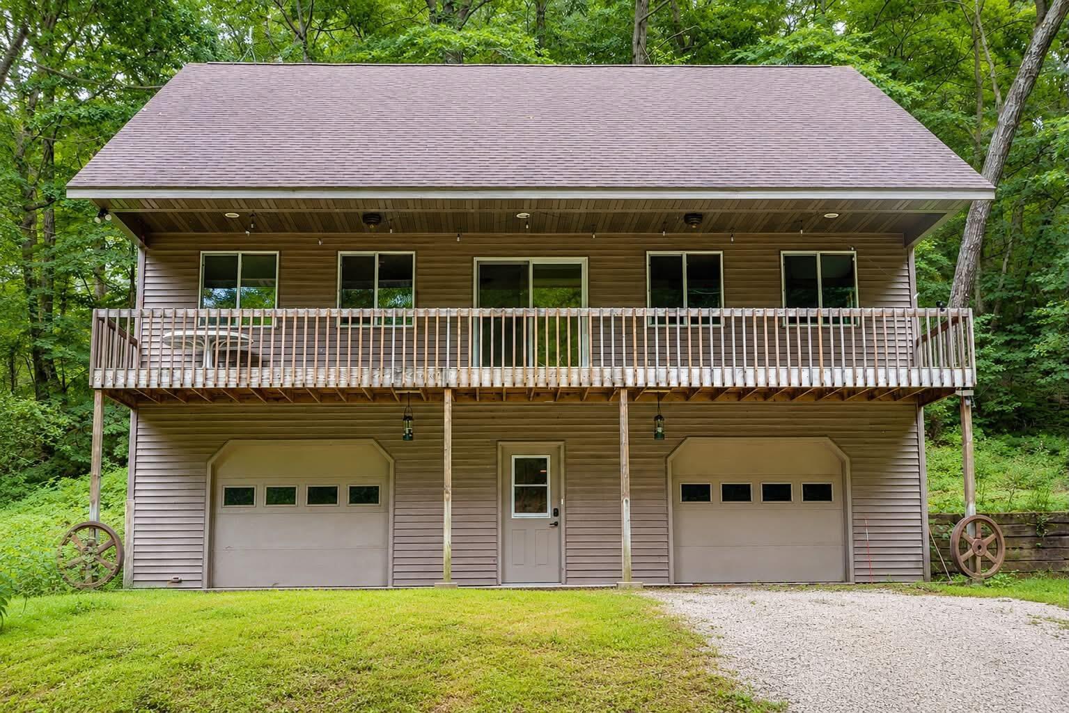 S7437 Forest Ln