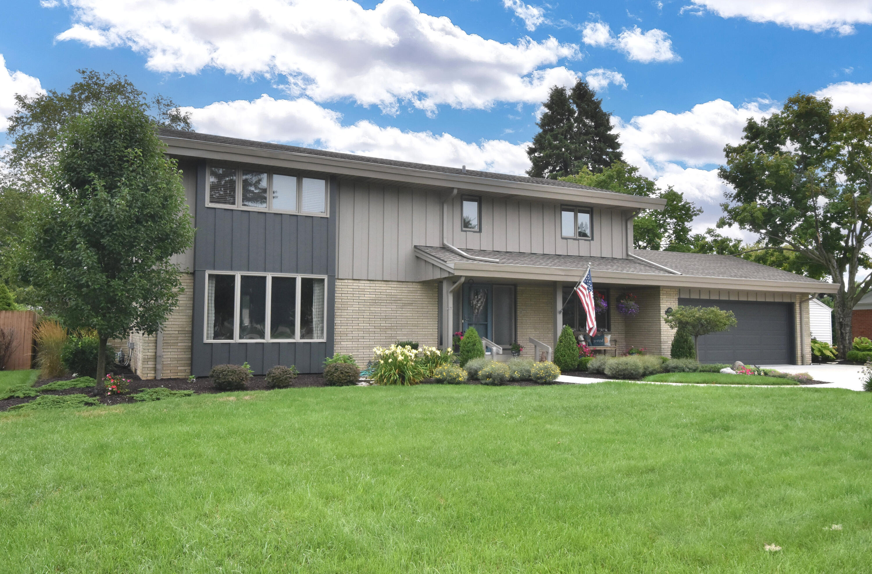 3643 Kasper St Property Photo 1