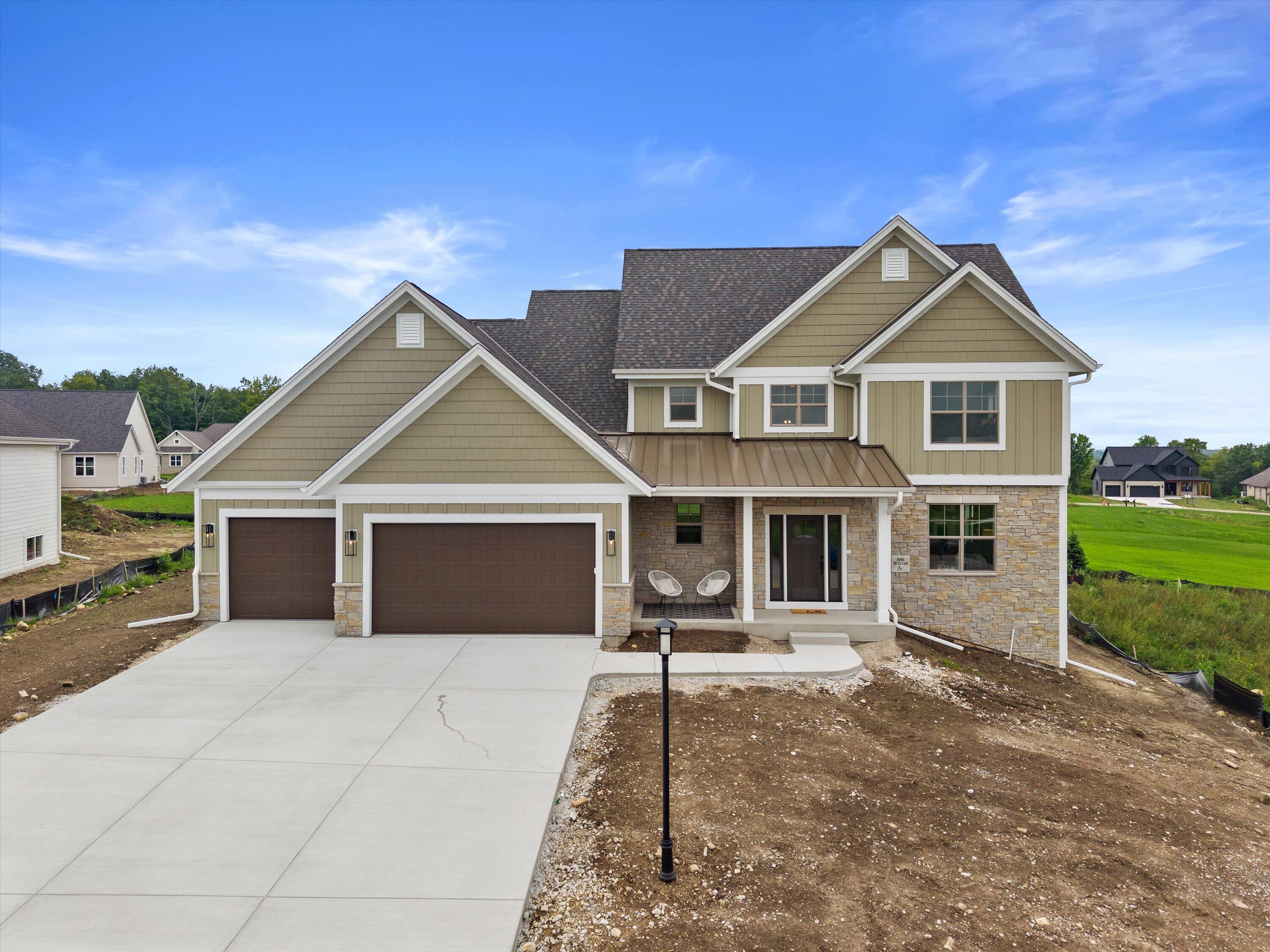 N66w21349 Sweet Clover Dr Property Photo 1