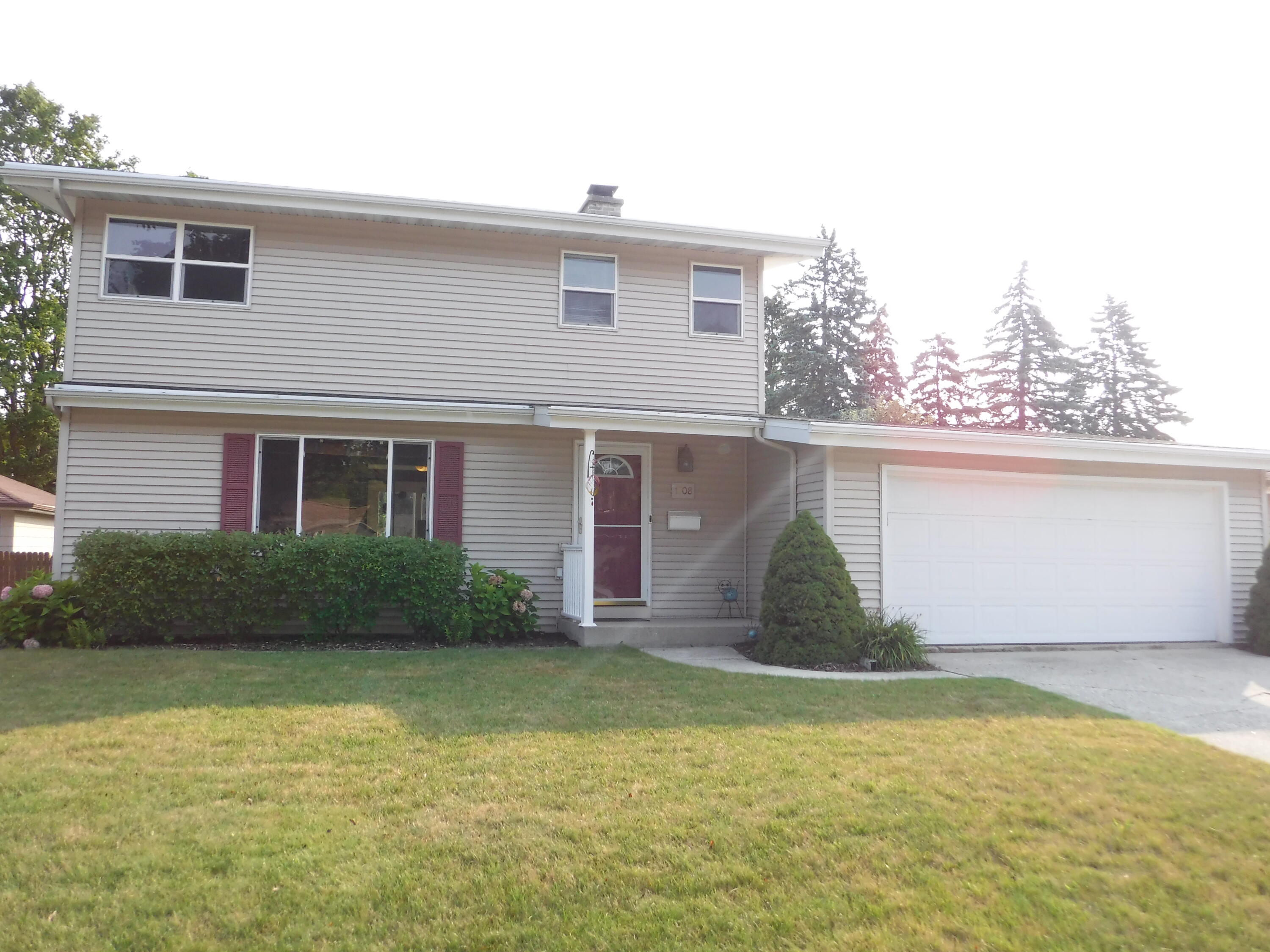 1708 Nagle Ave Property Photo 1