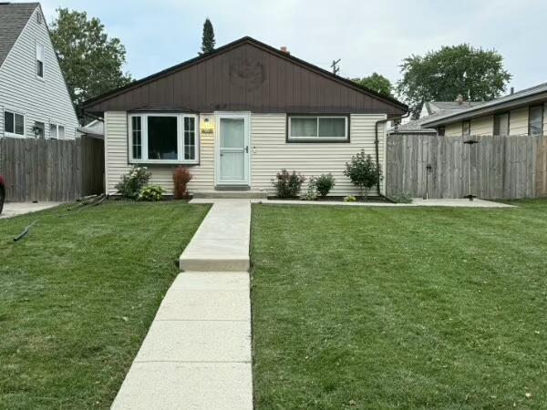 4666 S 50th St Property Photo 1