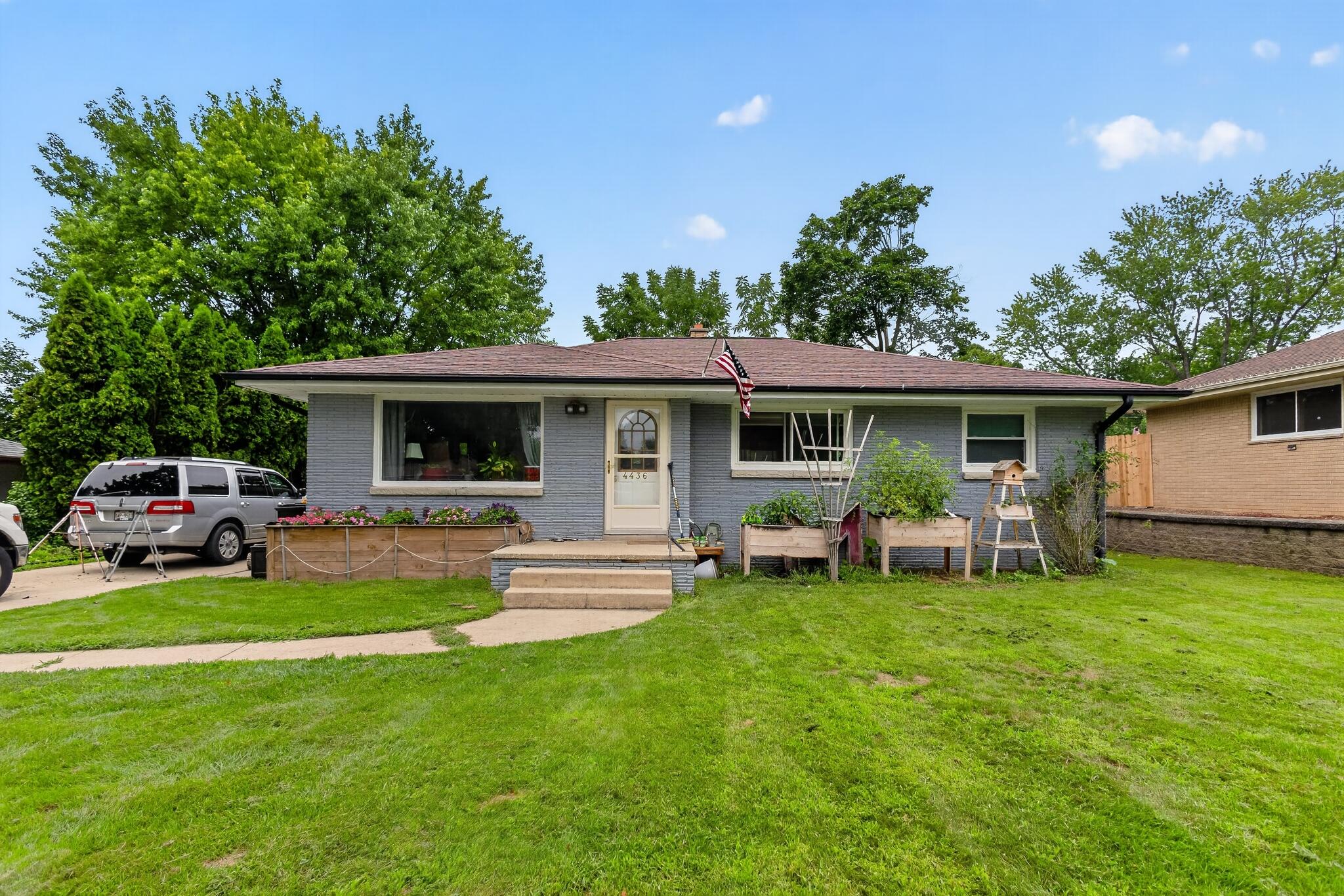 4436 W Dunwood Rd Property Photo 1