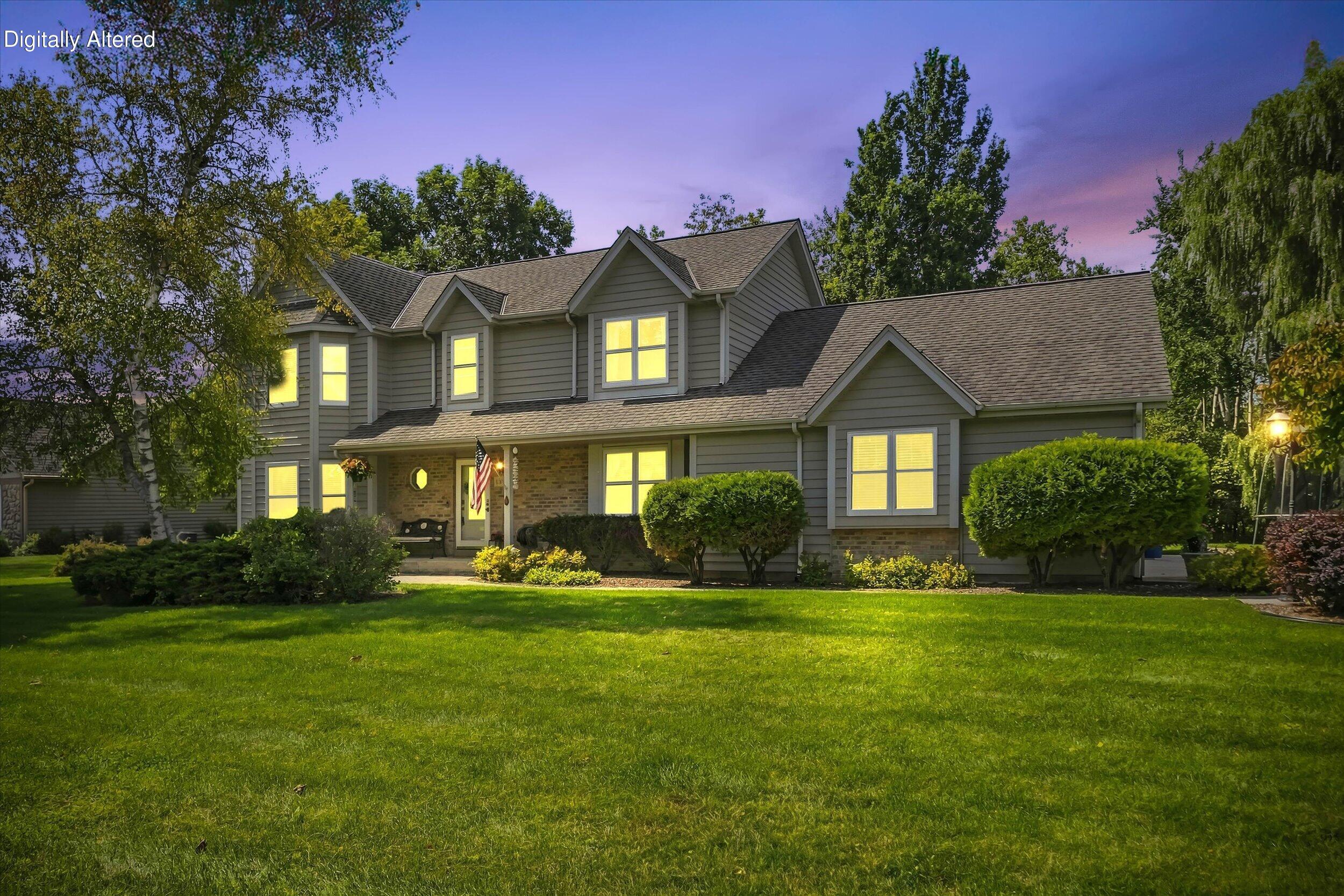 1323 Spinnaker Dr
