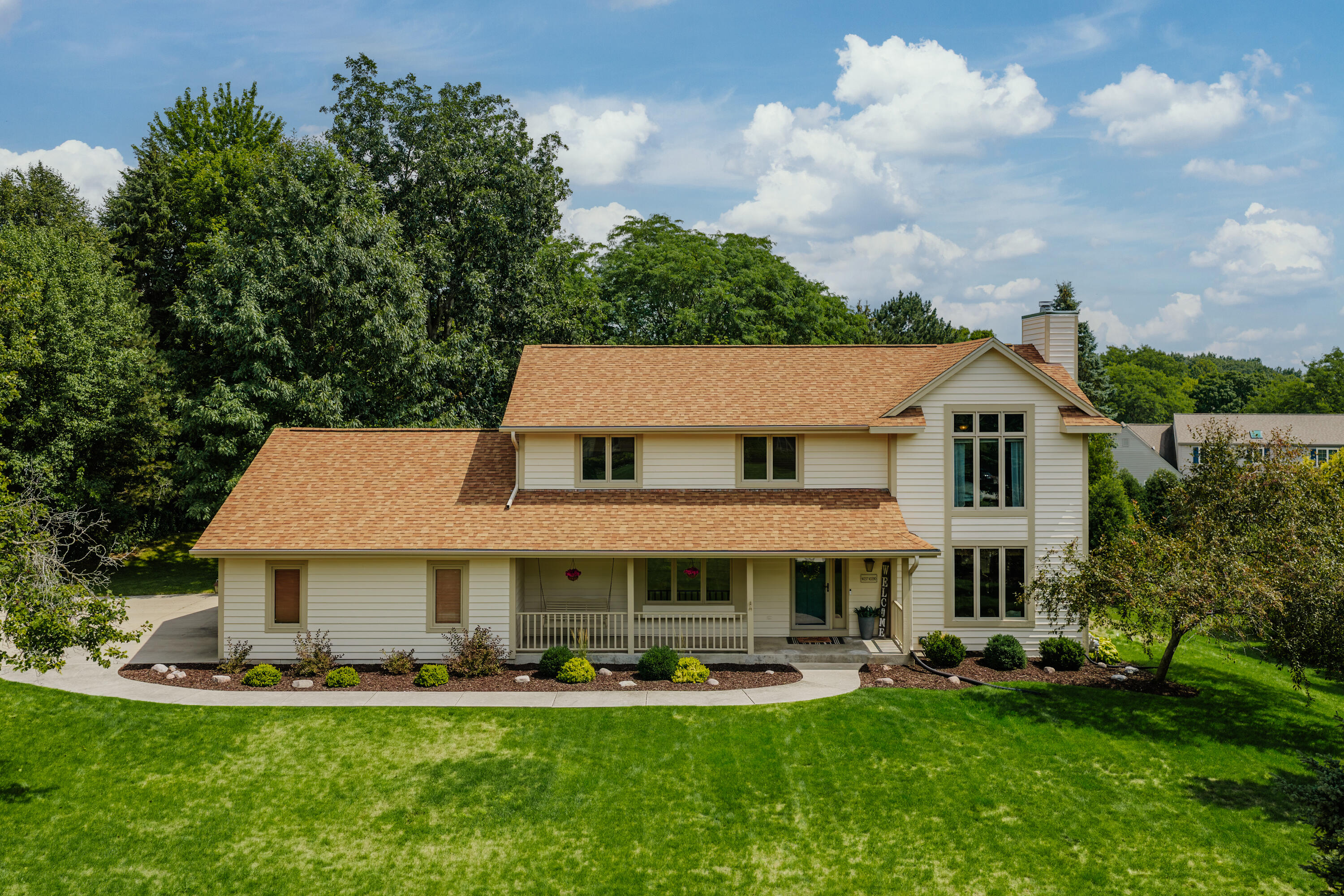 W237N3390 Five Fields Rd