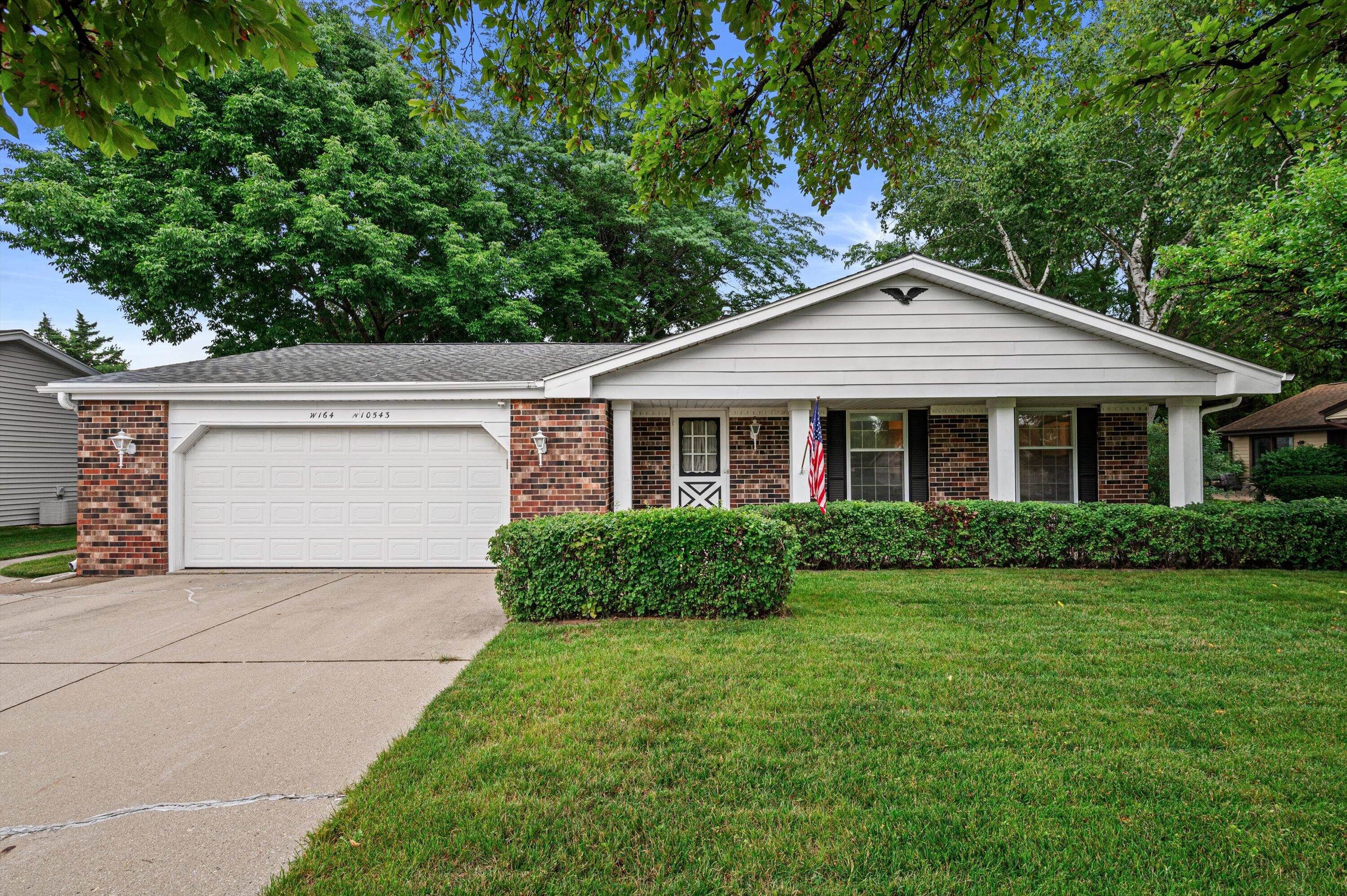 W164N10543 Timberline Ct