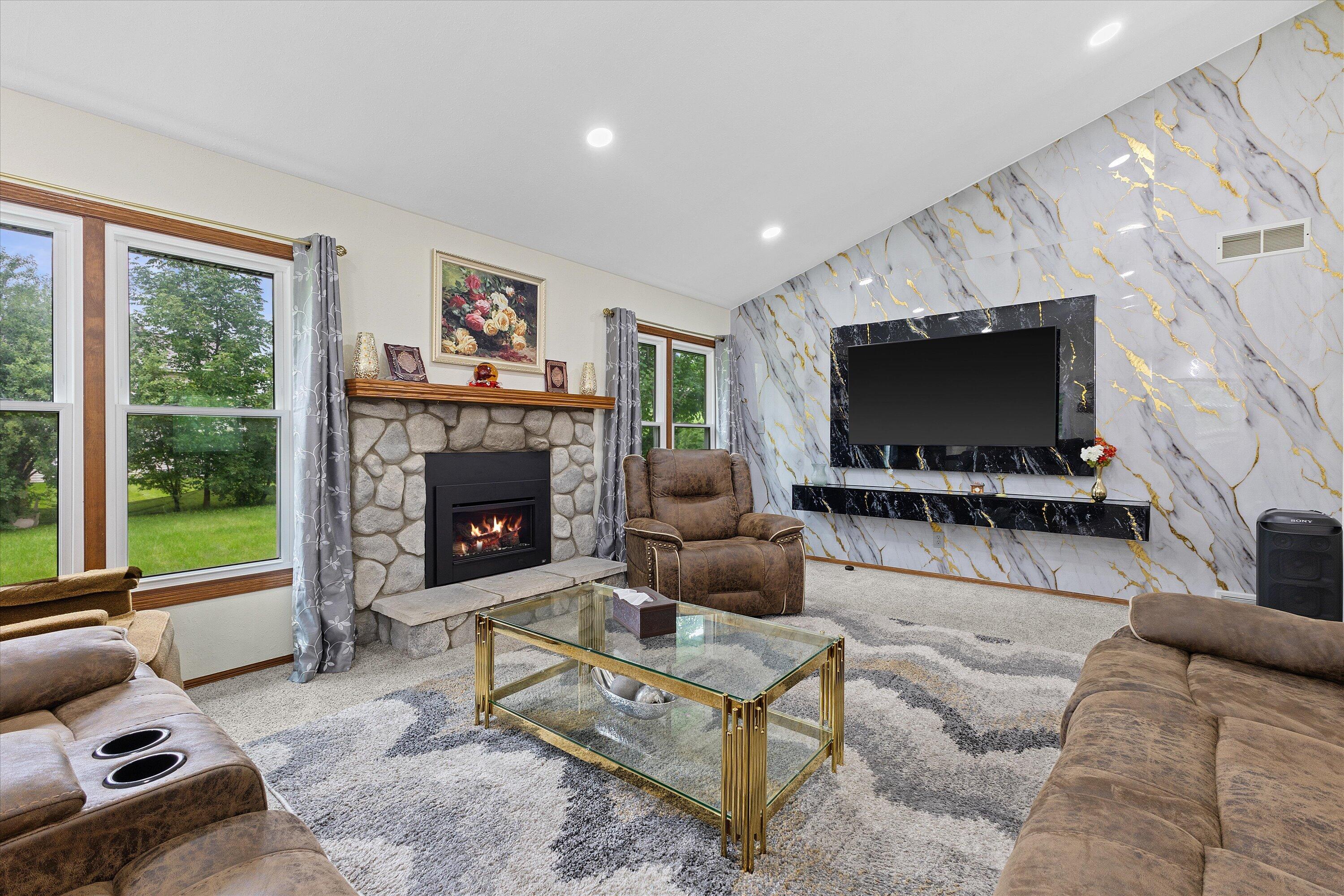 4102 W Minnesota Ct