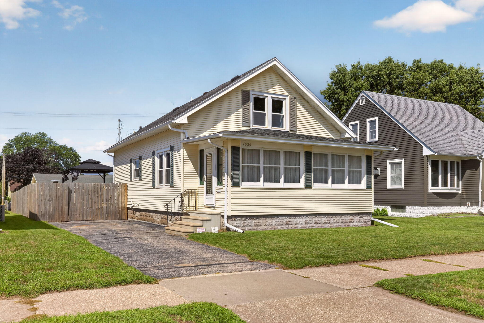 1420 19th St Property Photo 1