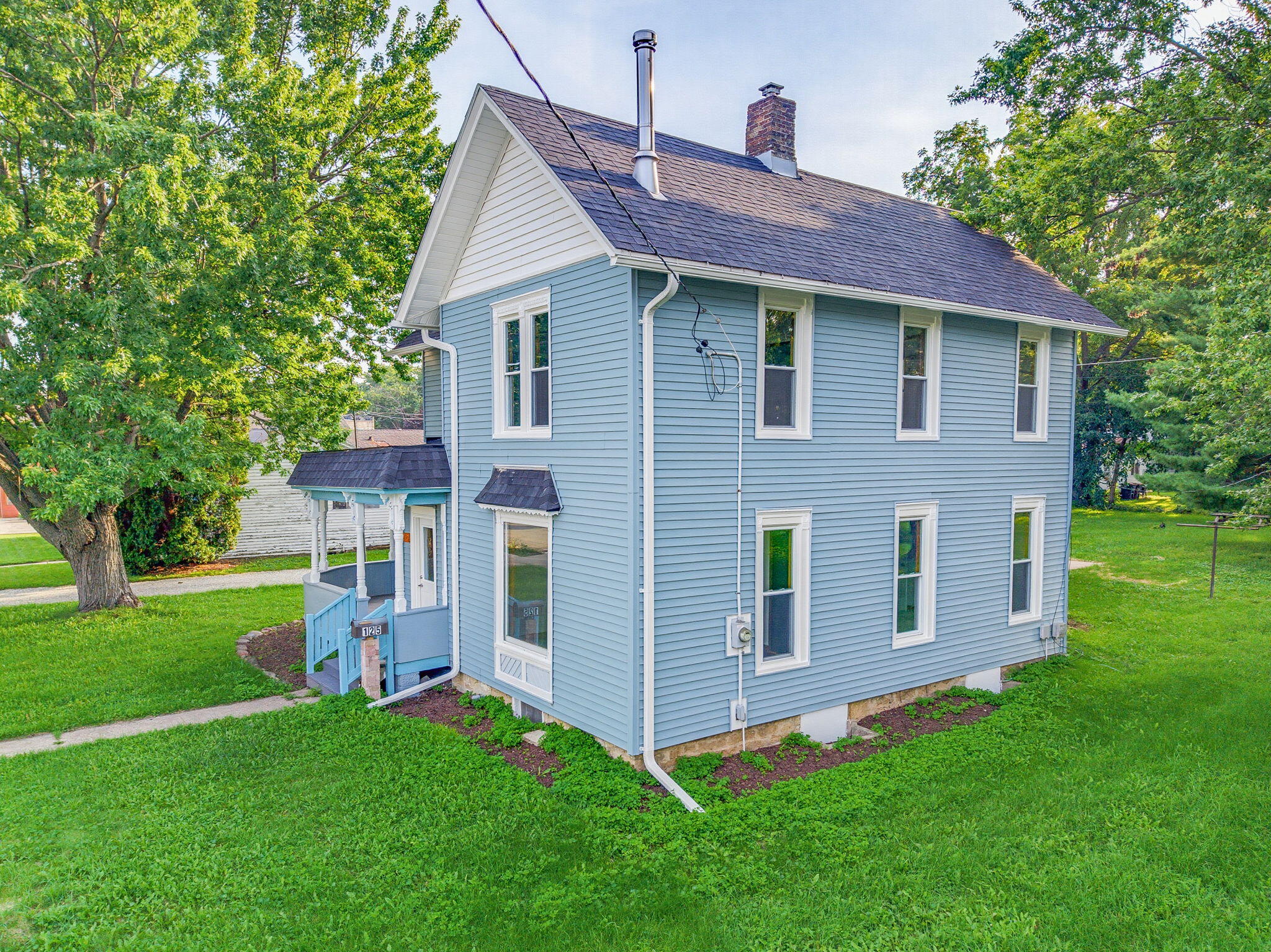 125 Parkview Dr