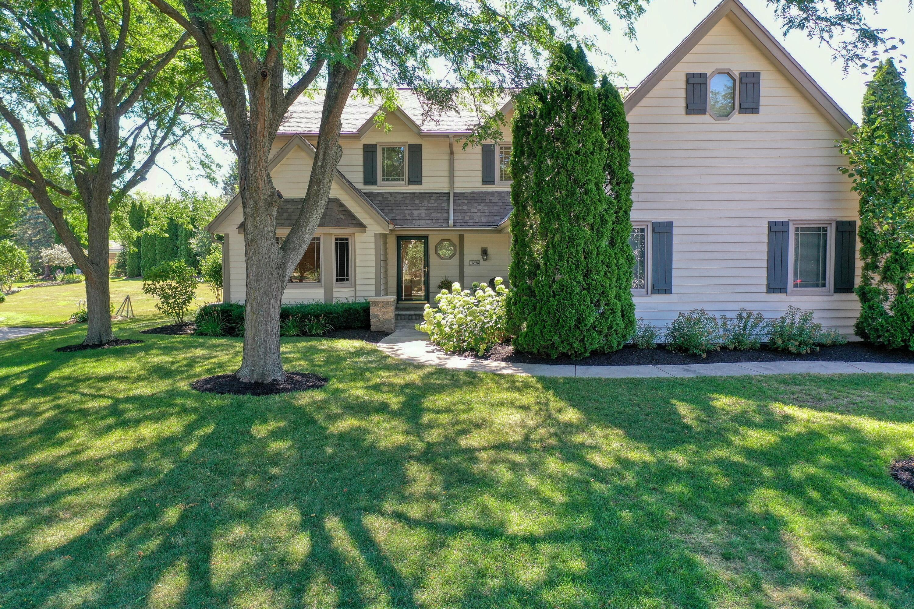 13865 W Linfield Dr