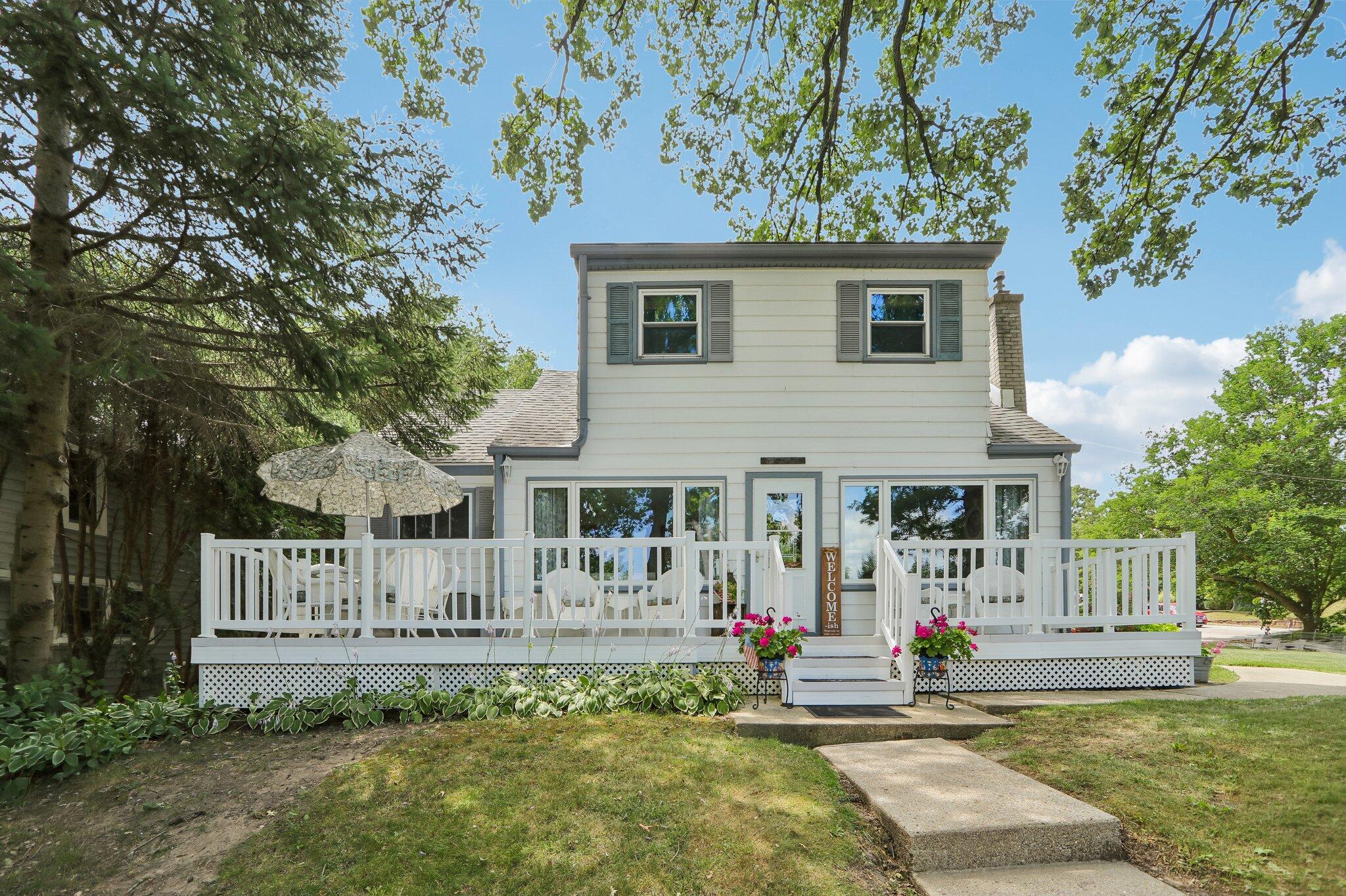 4424 Riverside Rd Property Photo 1