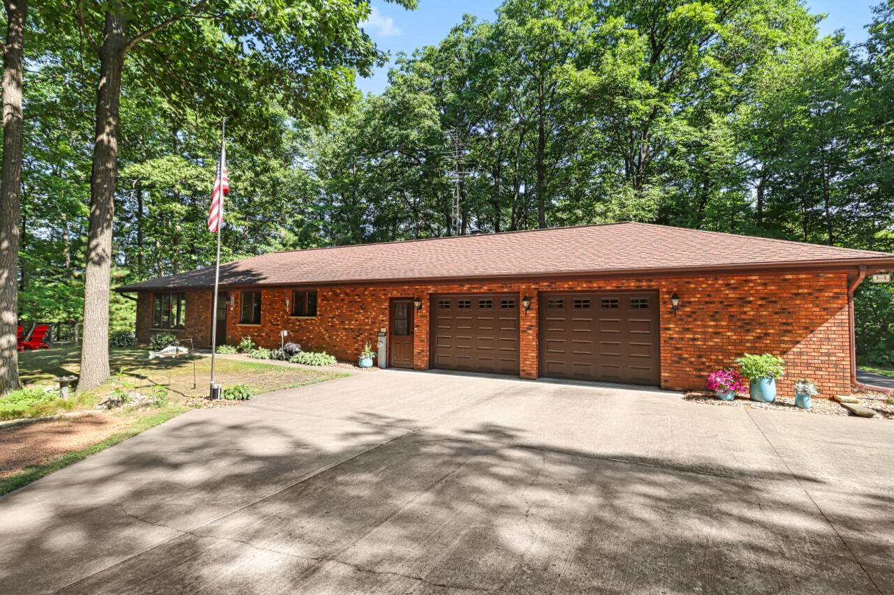 6808 Highway 8 -