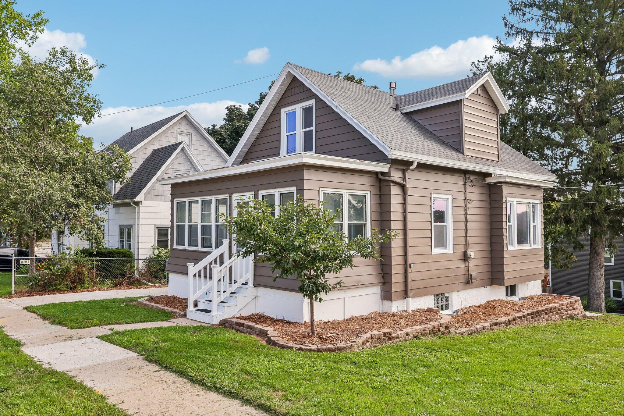 201 N Concord Ave