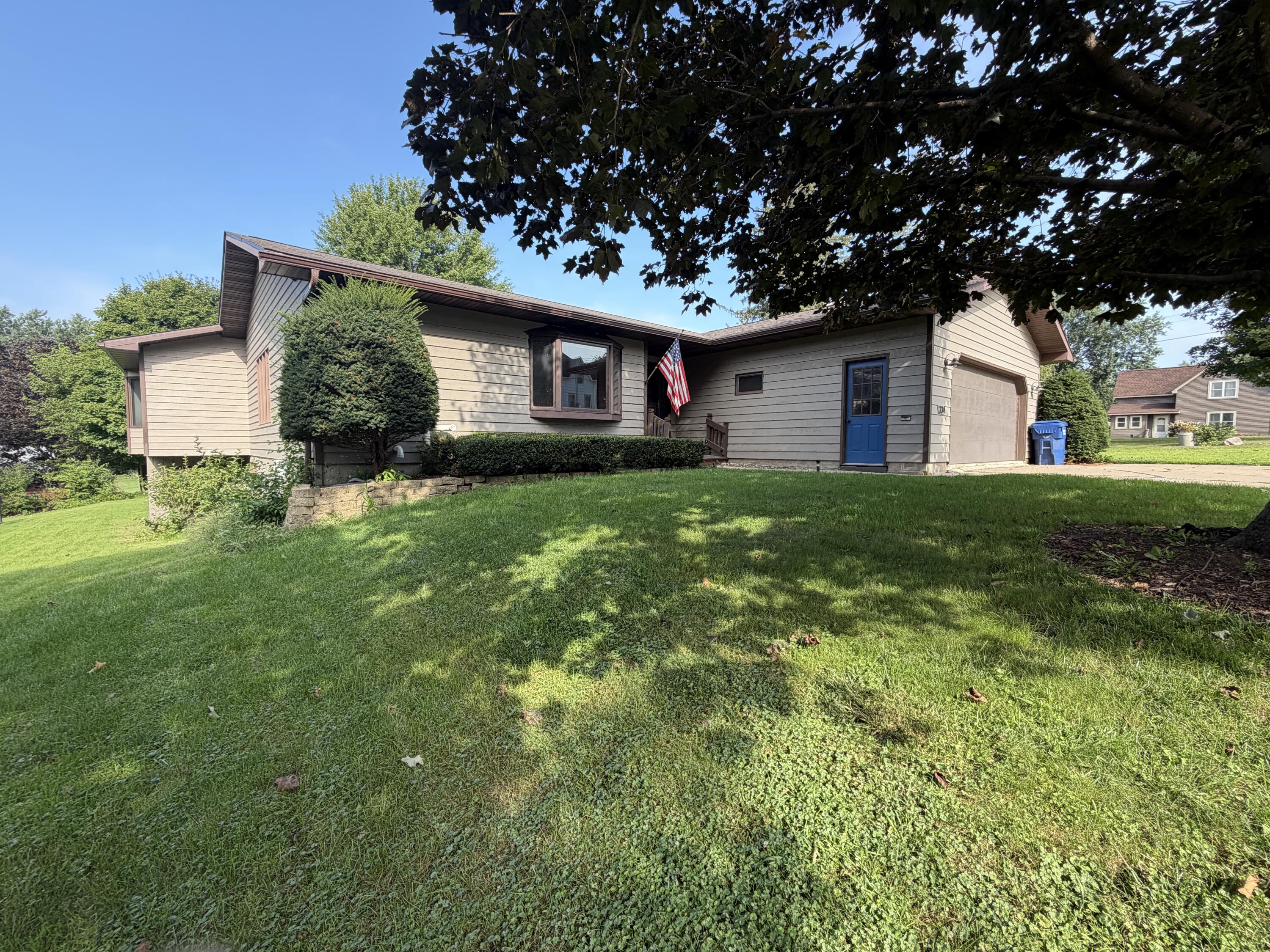 224 Ramsland St Property Photo 1
