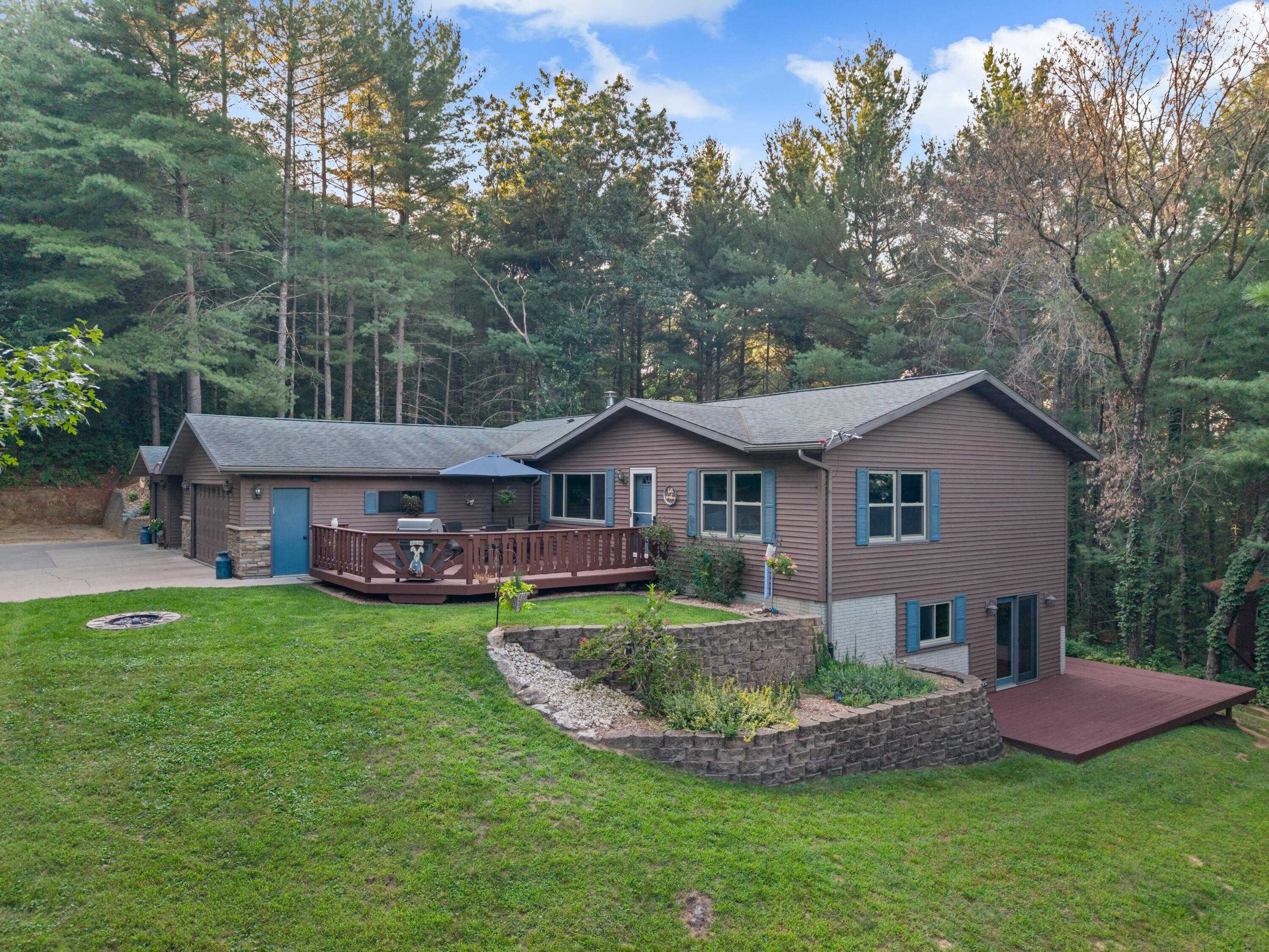 6124 Timber Oaks Rd Property Photo 1