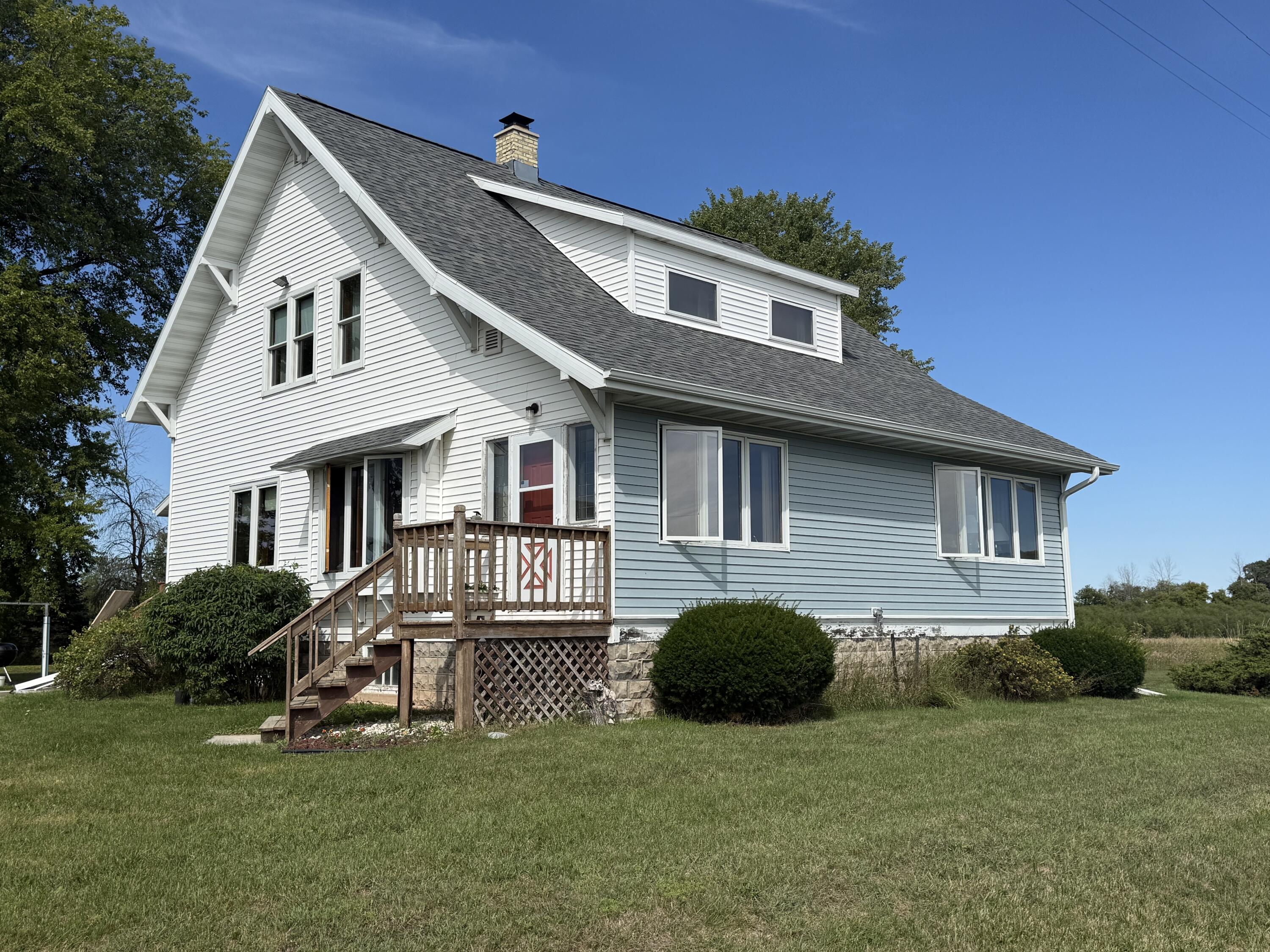 18536 Us Highway 151 - Property Photo 1