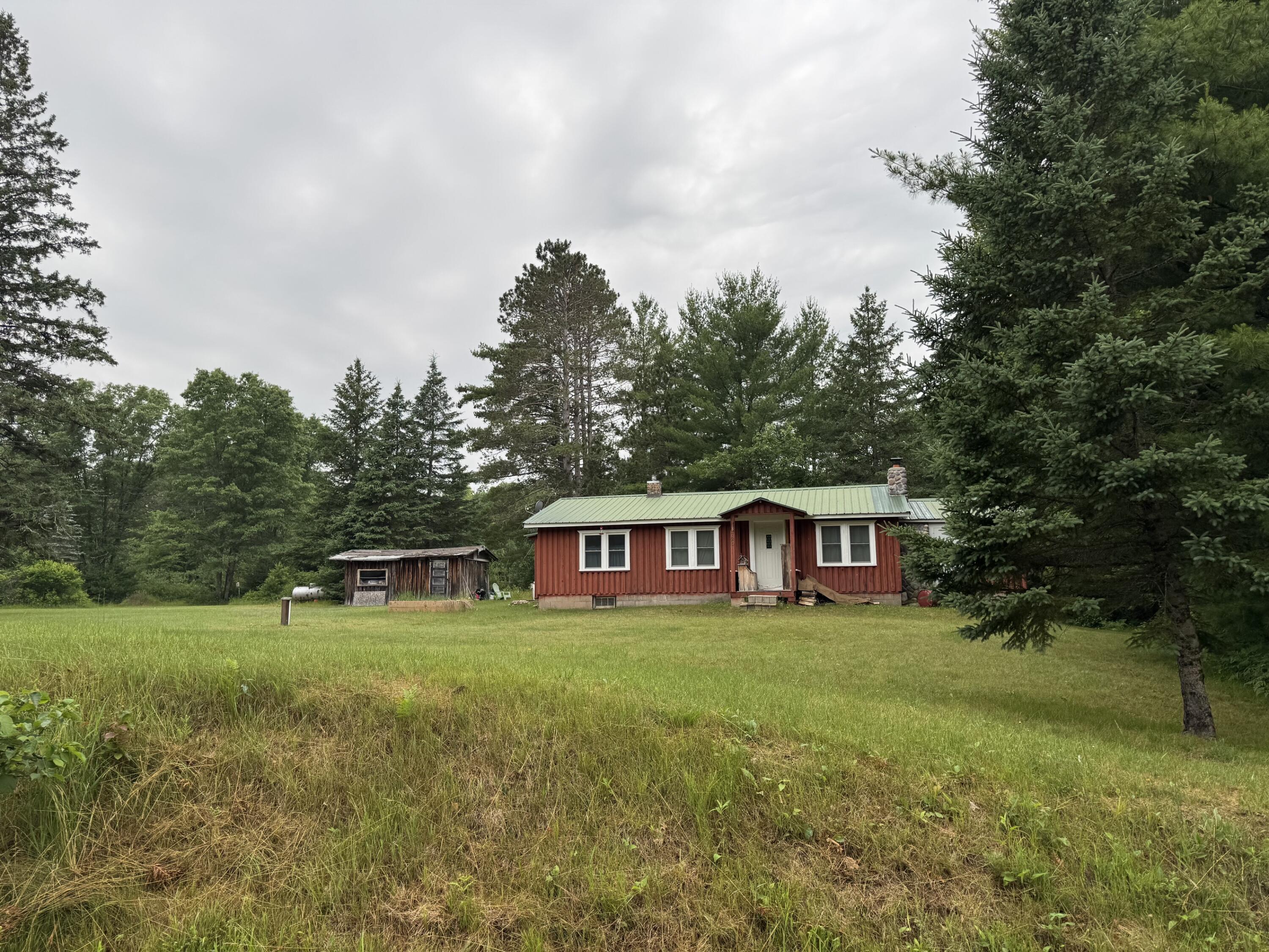 N8725 Caldron Falls Rd Property Photo 1