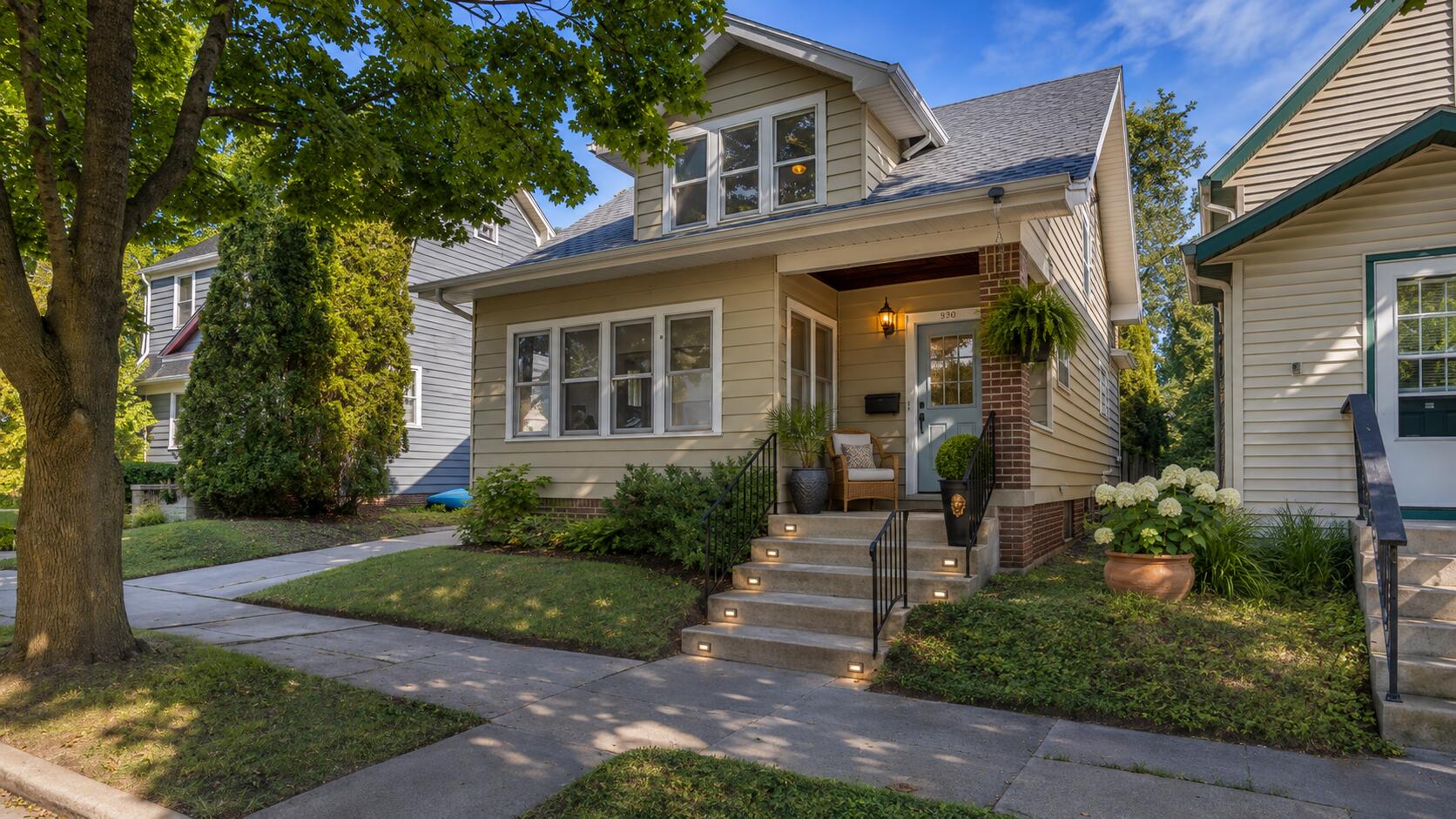930 Logan Ave Property Photo 1