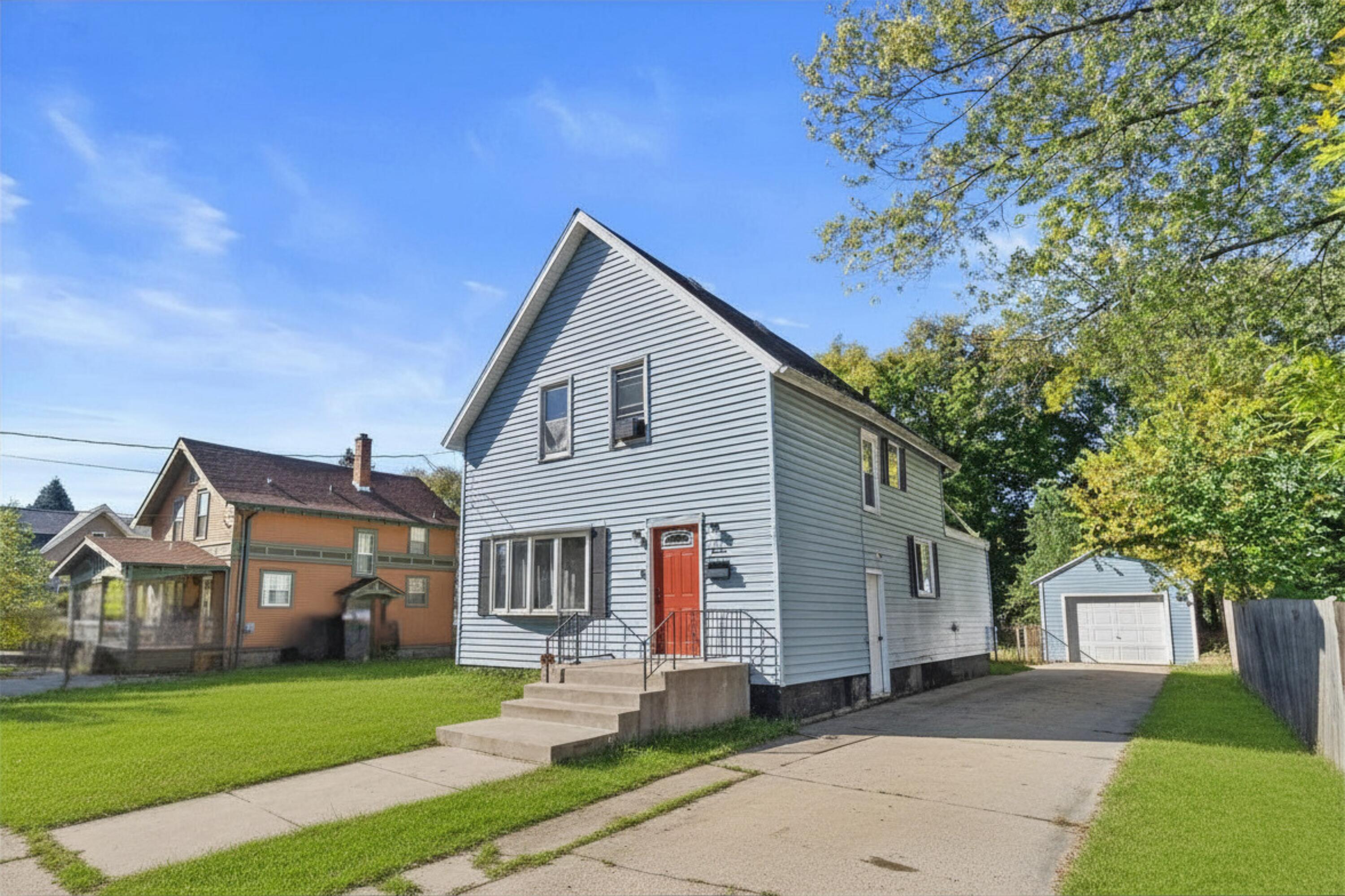 1100 Wisconsin Ave Property Photo 1