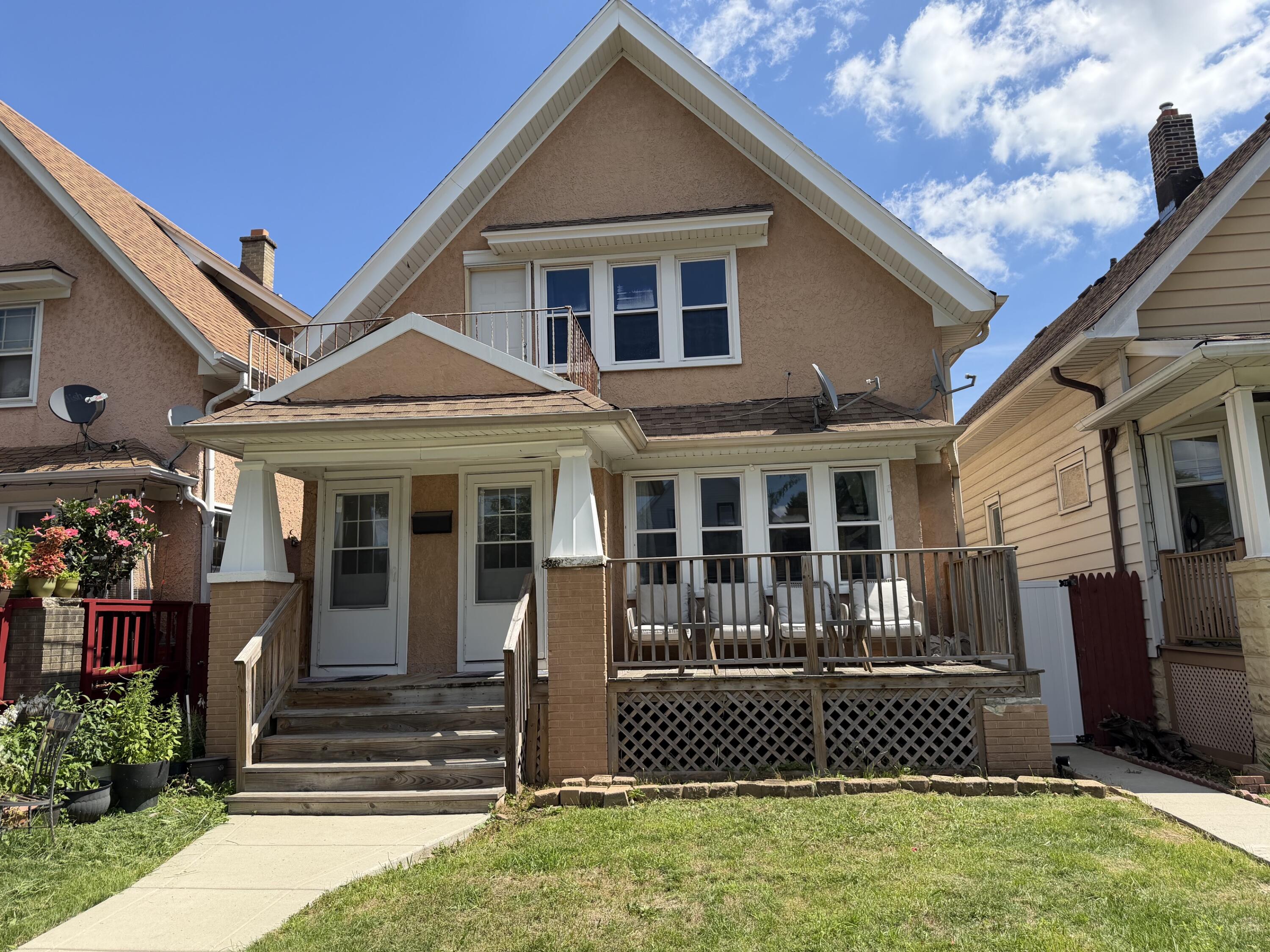 3116 S 9th St Property Photo 1