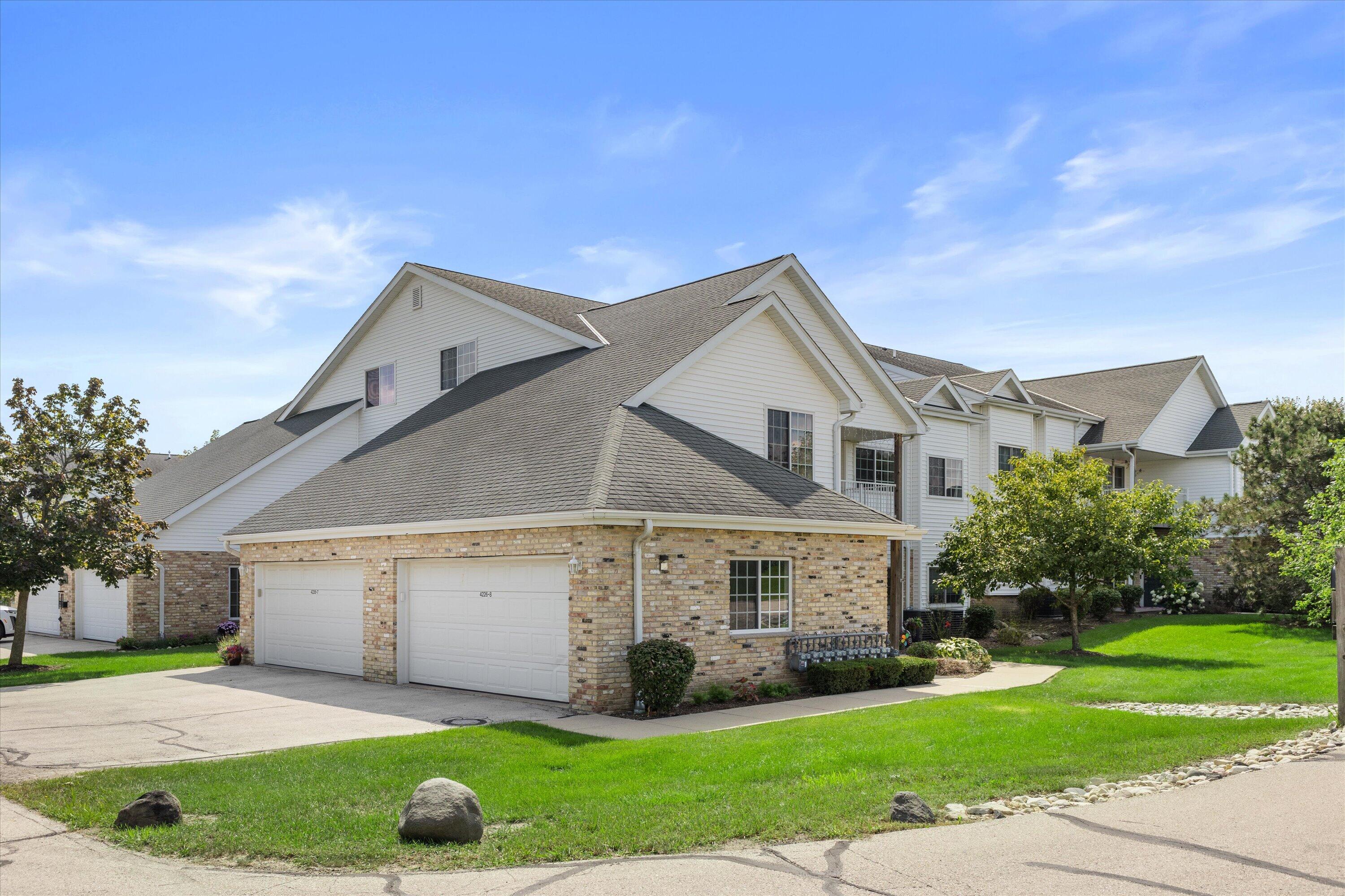 4226 Taylor Harbor -