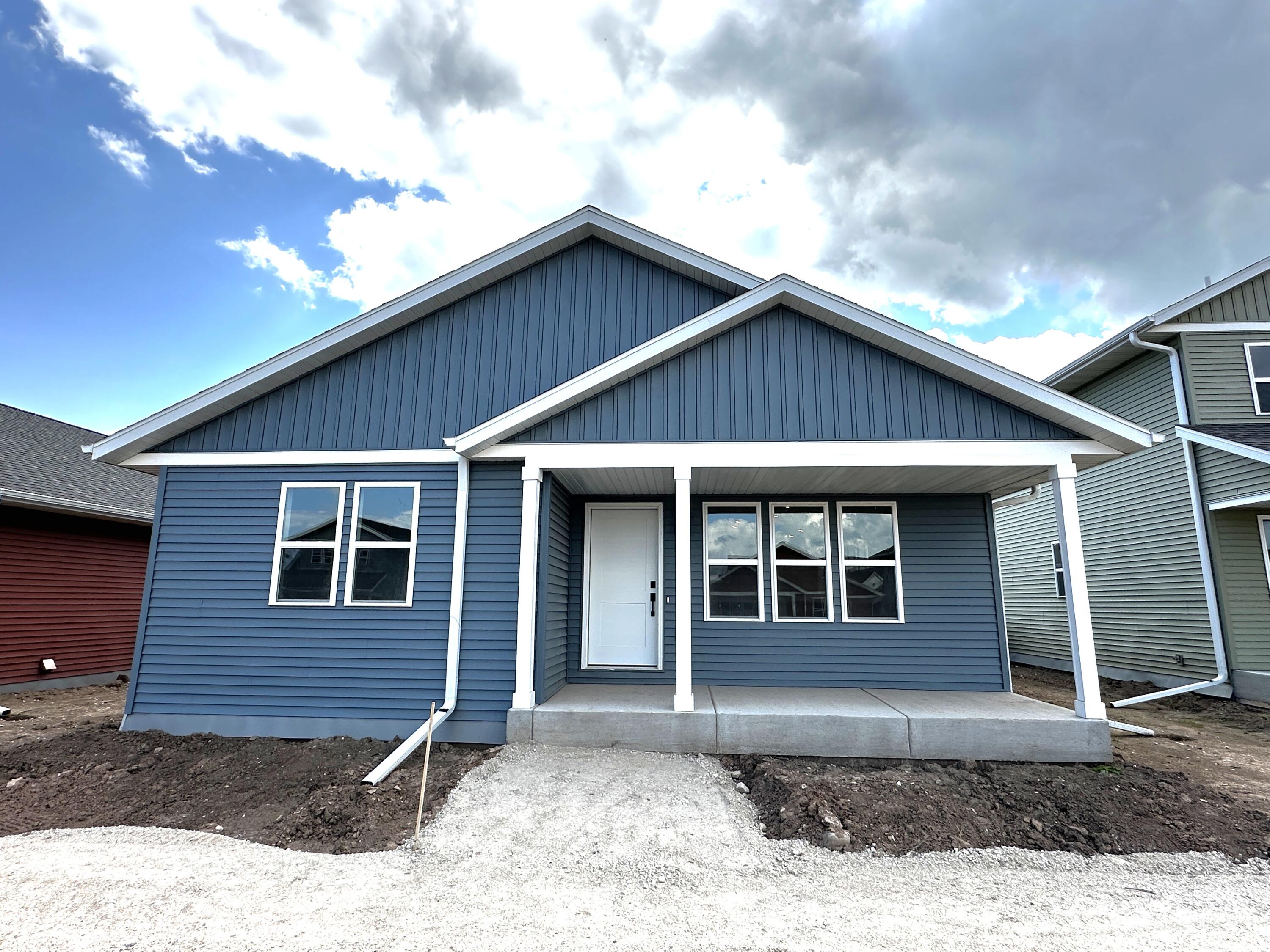 1058 Wipple Way Property Photo 1