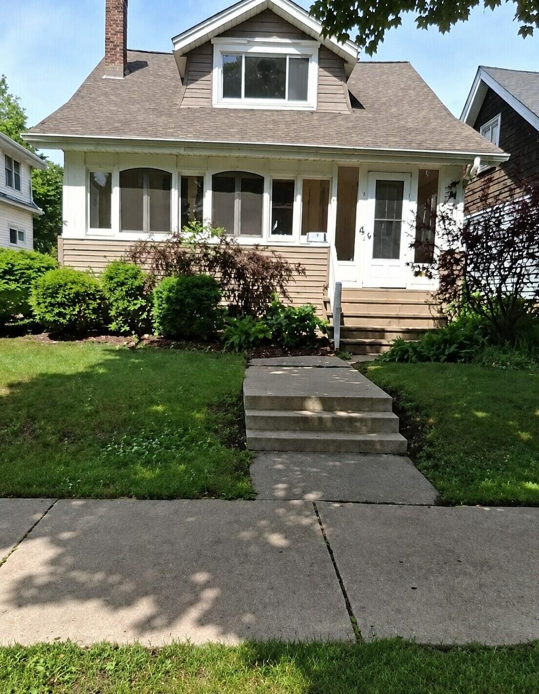 4321 N Murray Ave Property Photo 1