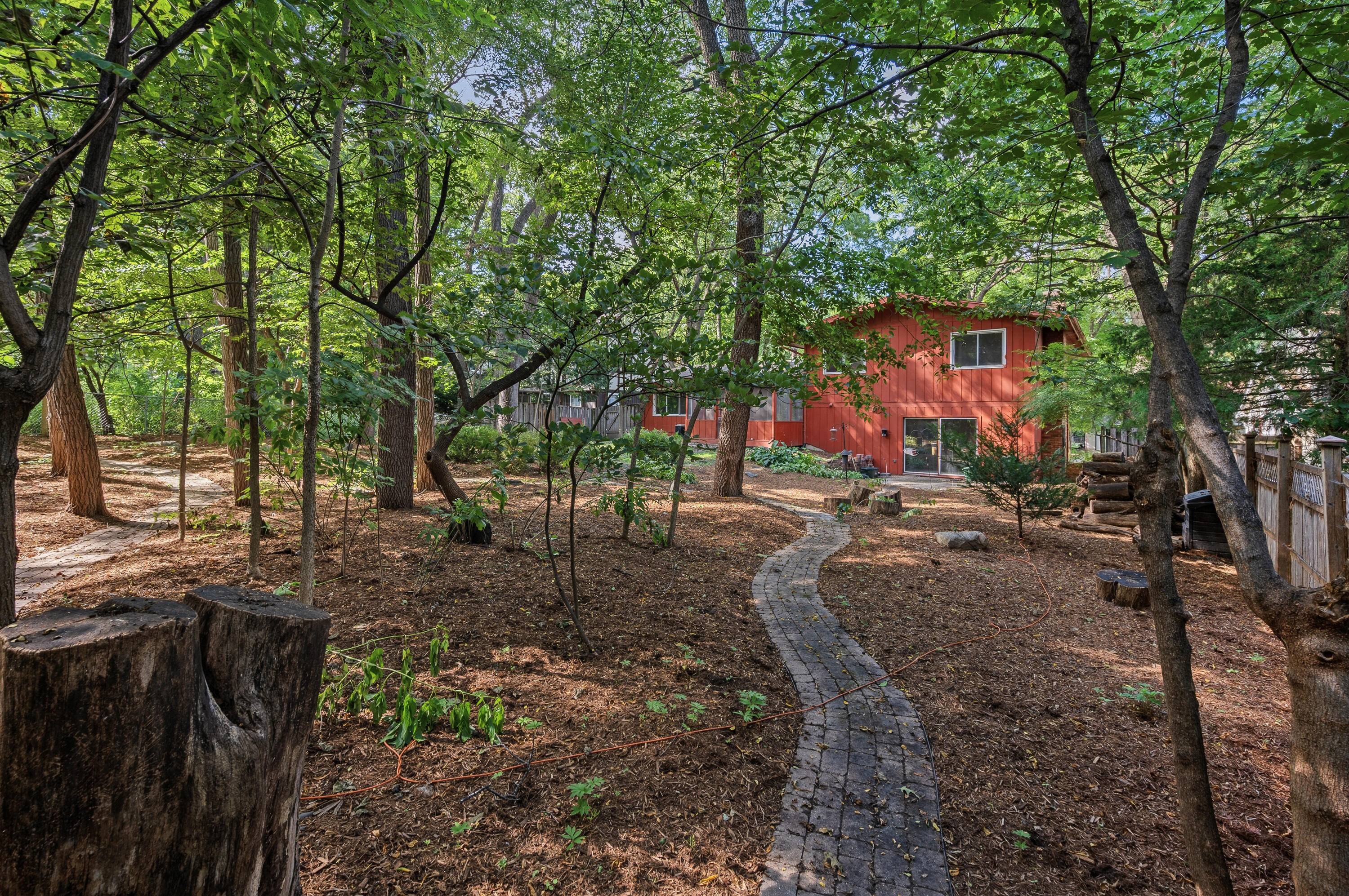 2909 Pelham Rd
