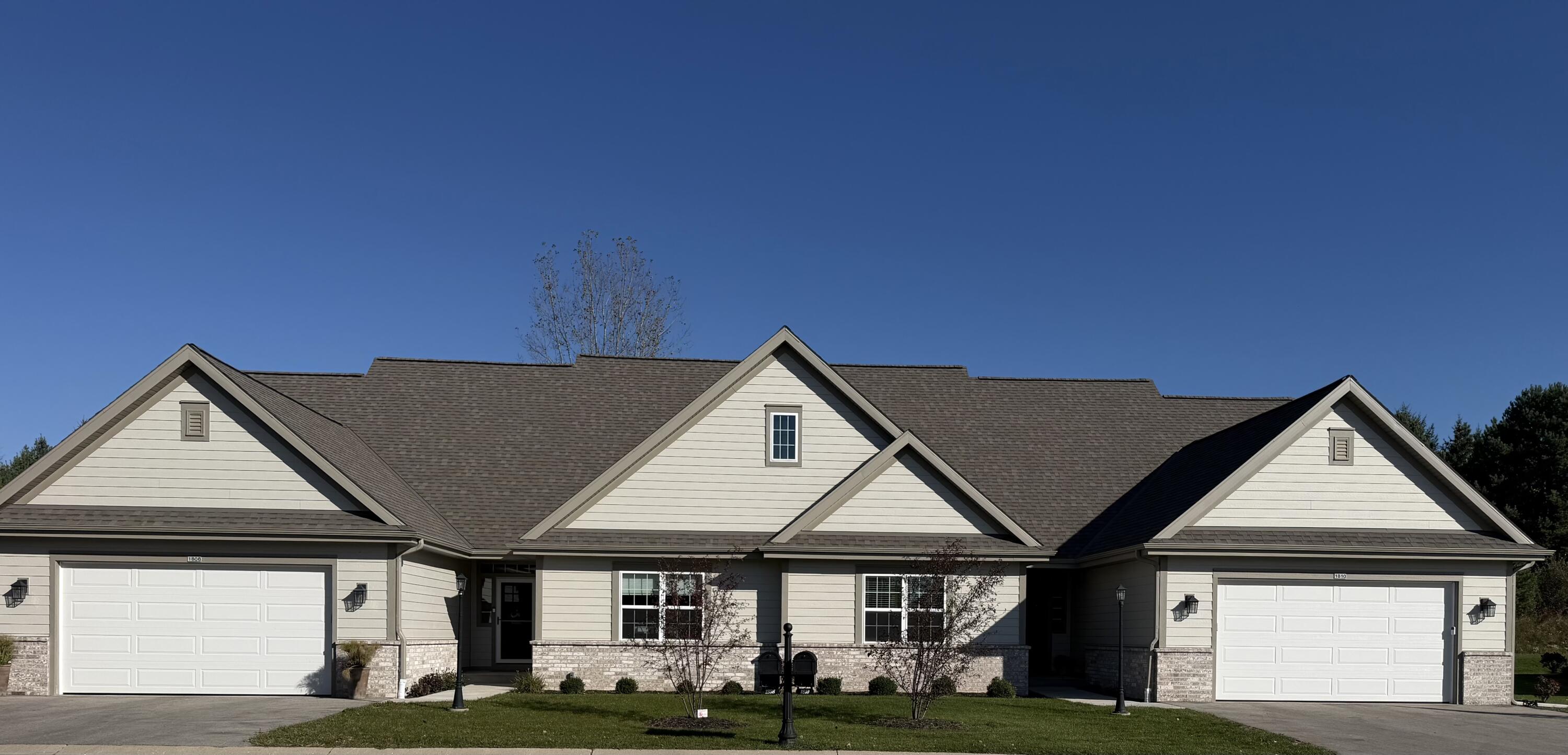 1797 Cedar Ridge Dr Property Photo 1