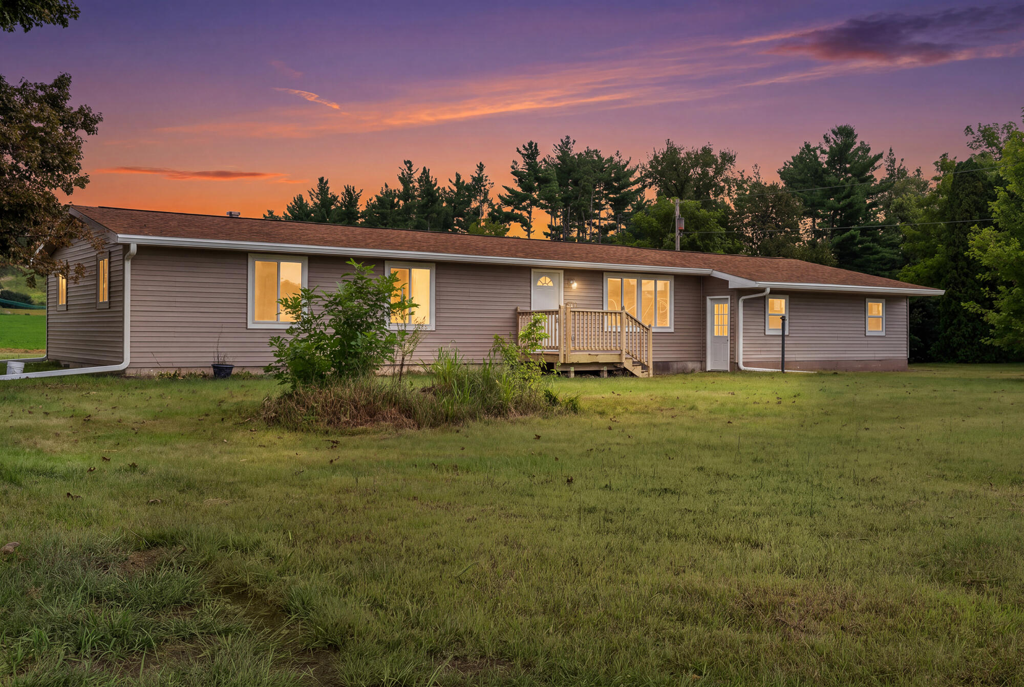 N36739 US Highway 53/121 Rd