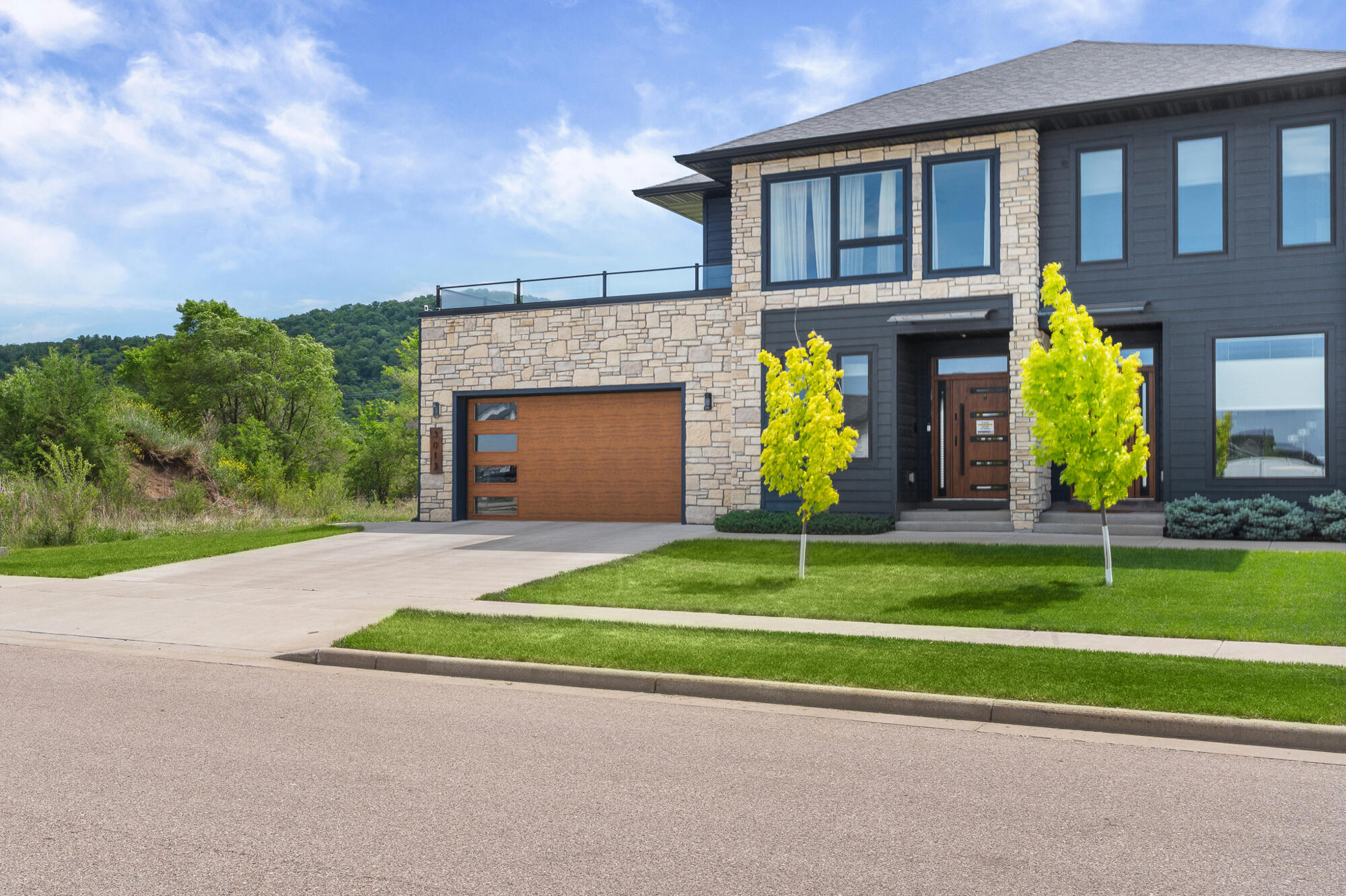 3013 Red Clover St Property Photo 1
