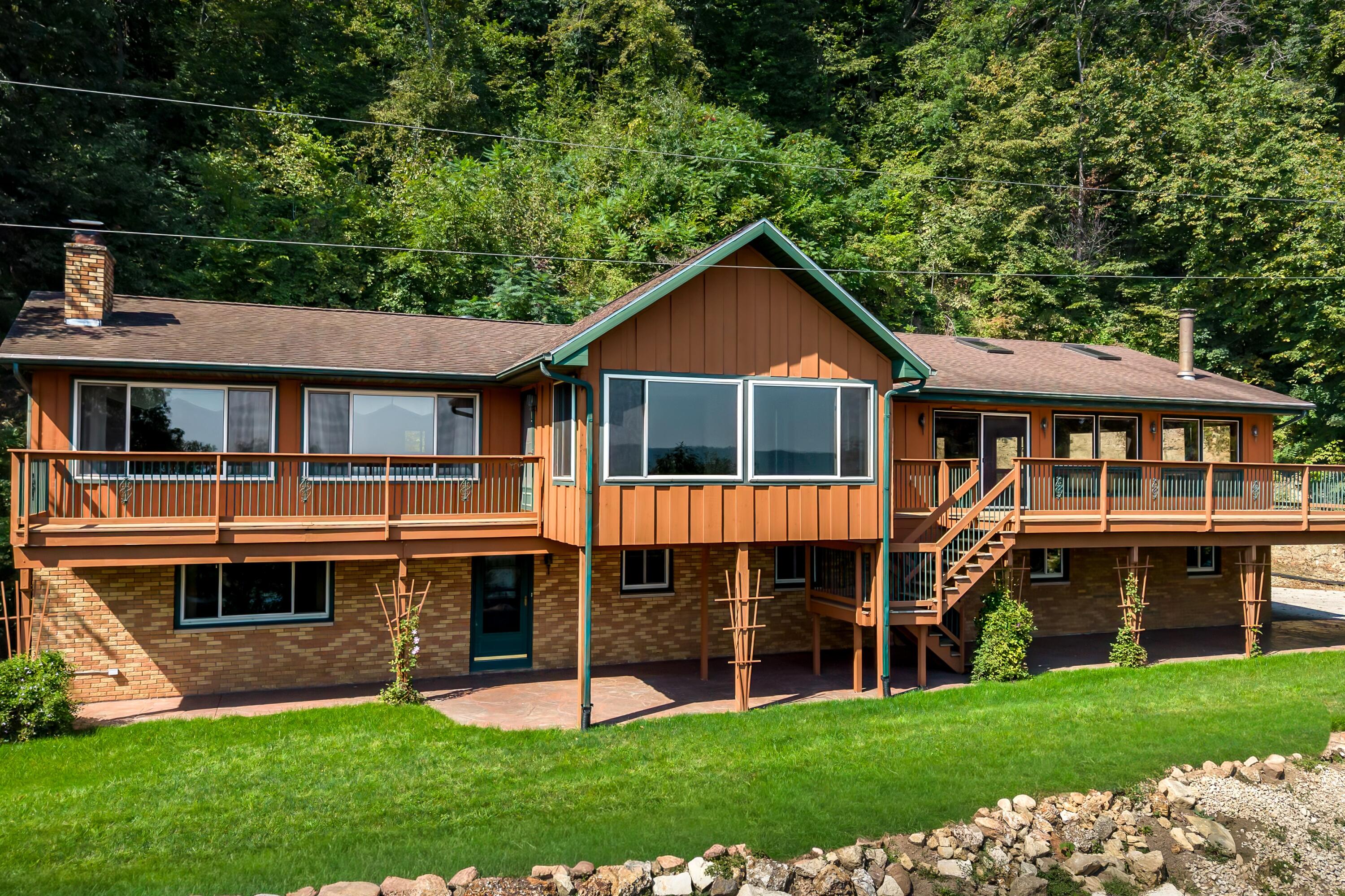 13004 State 26 - Property Photo 1