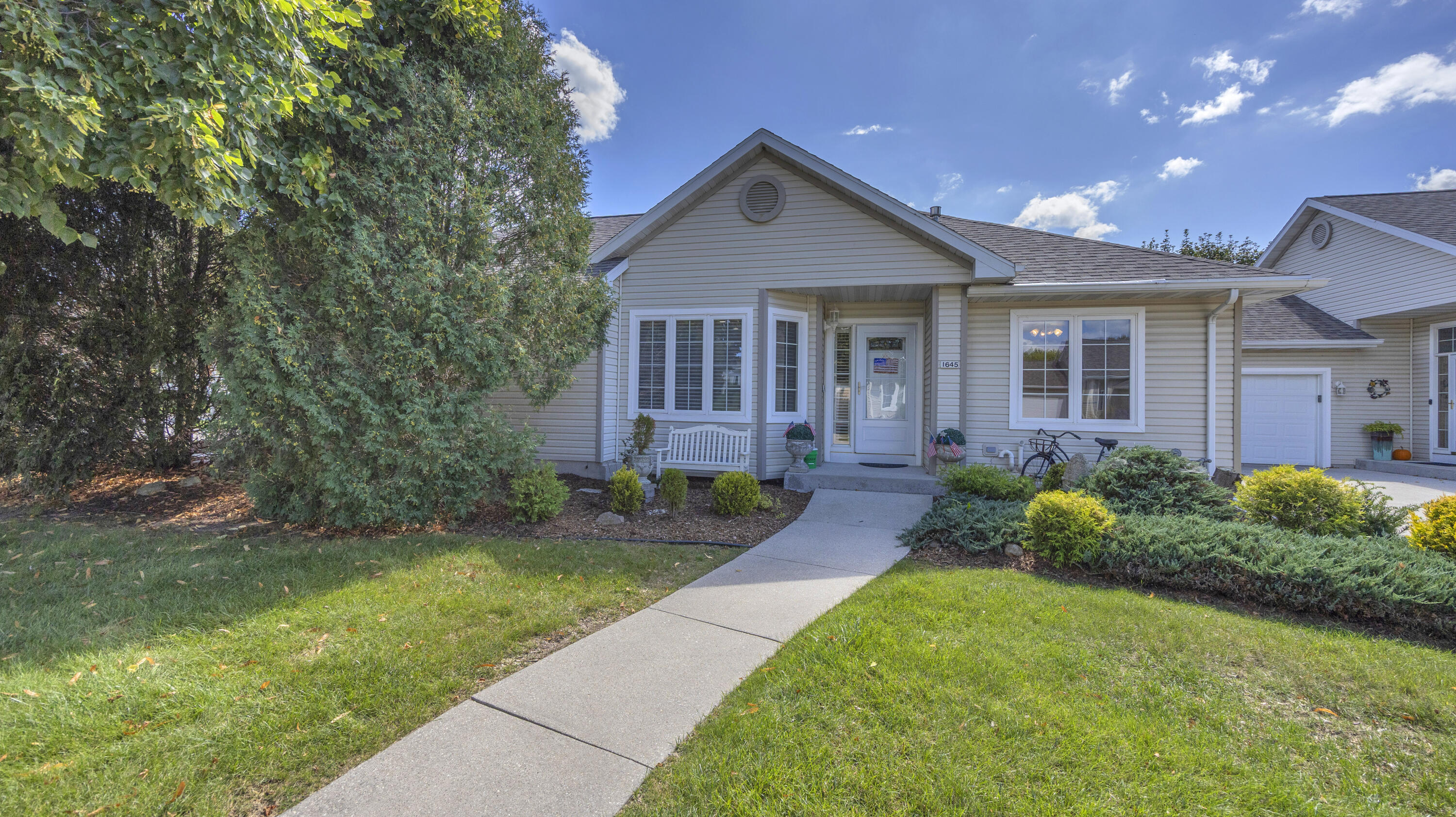 1645 Settlement Trl Property Photo 1