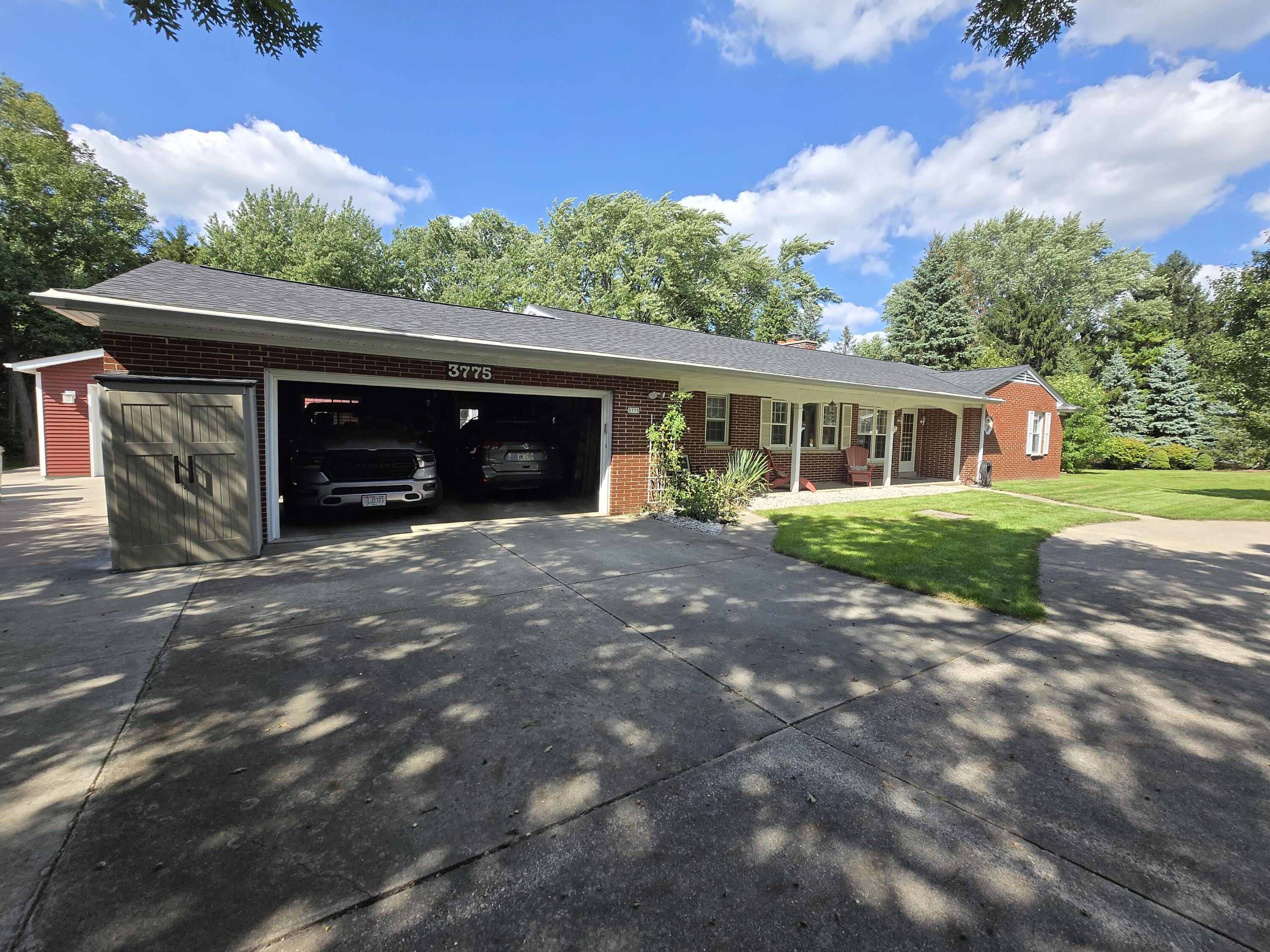 3775 S Sunny View Dr Property Photo 1
