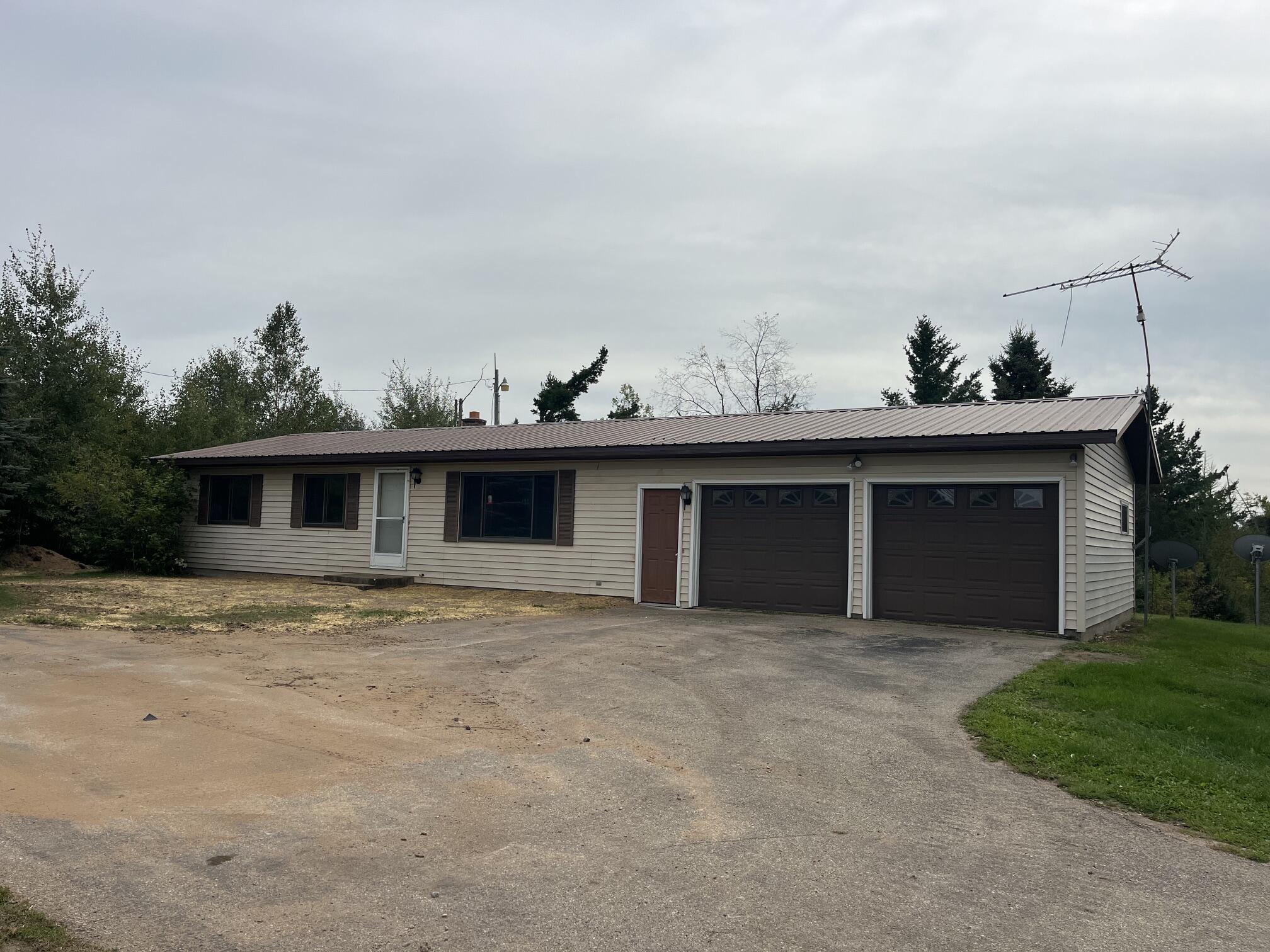 N8086 Highway 55 - Property Photo 1