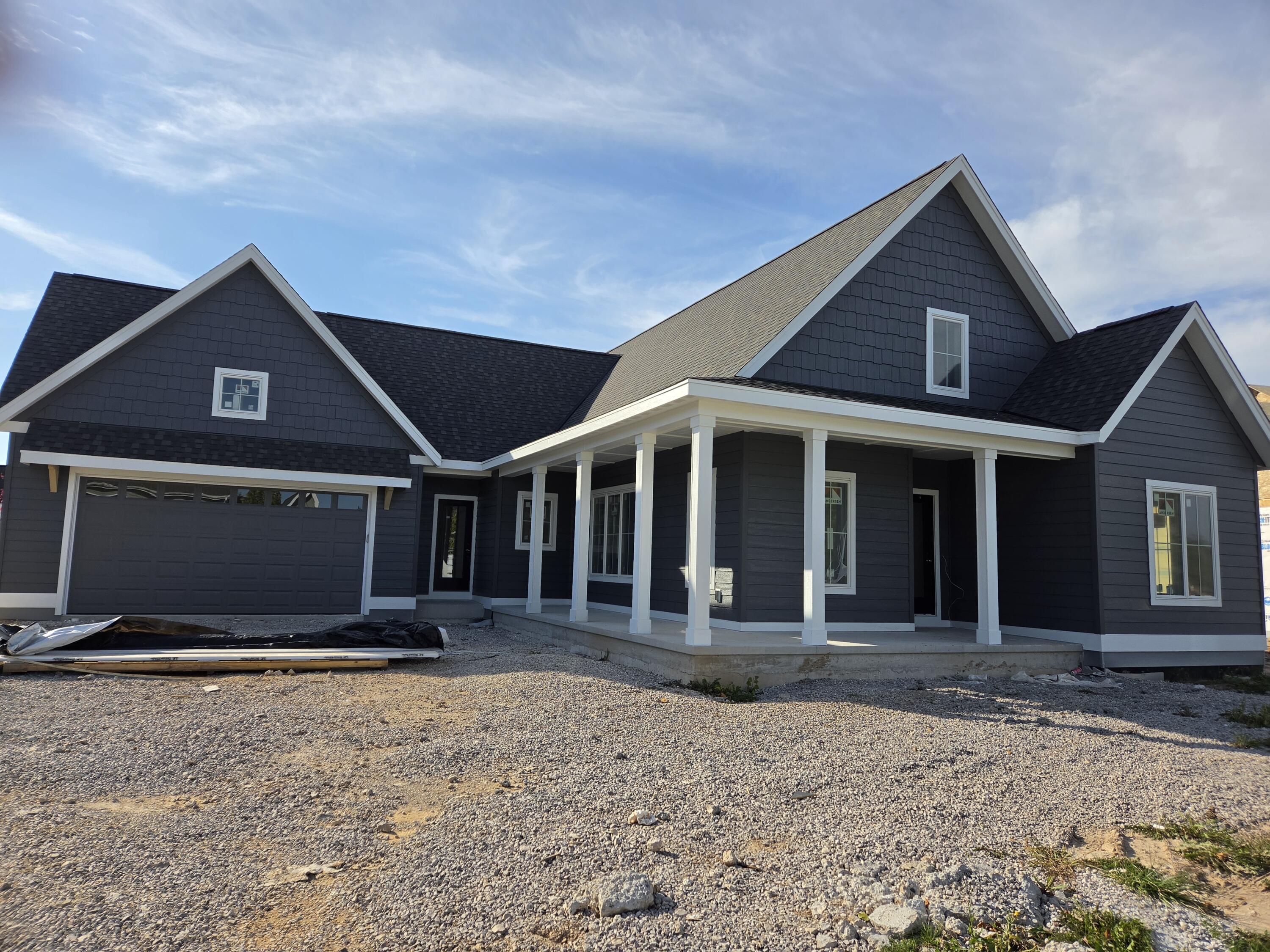 540 Meadow Cir Property Photo 1