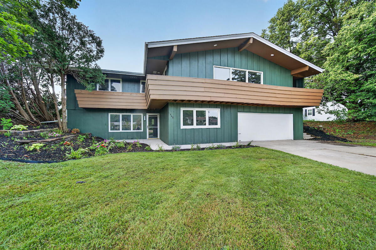1408 94th Ave