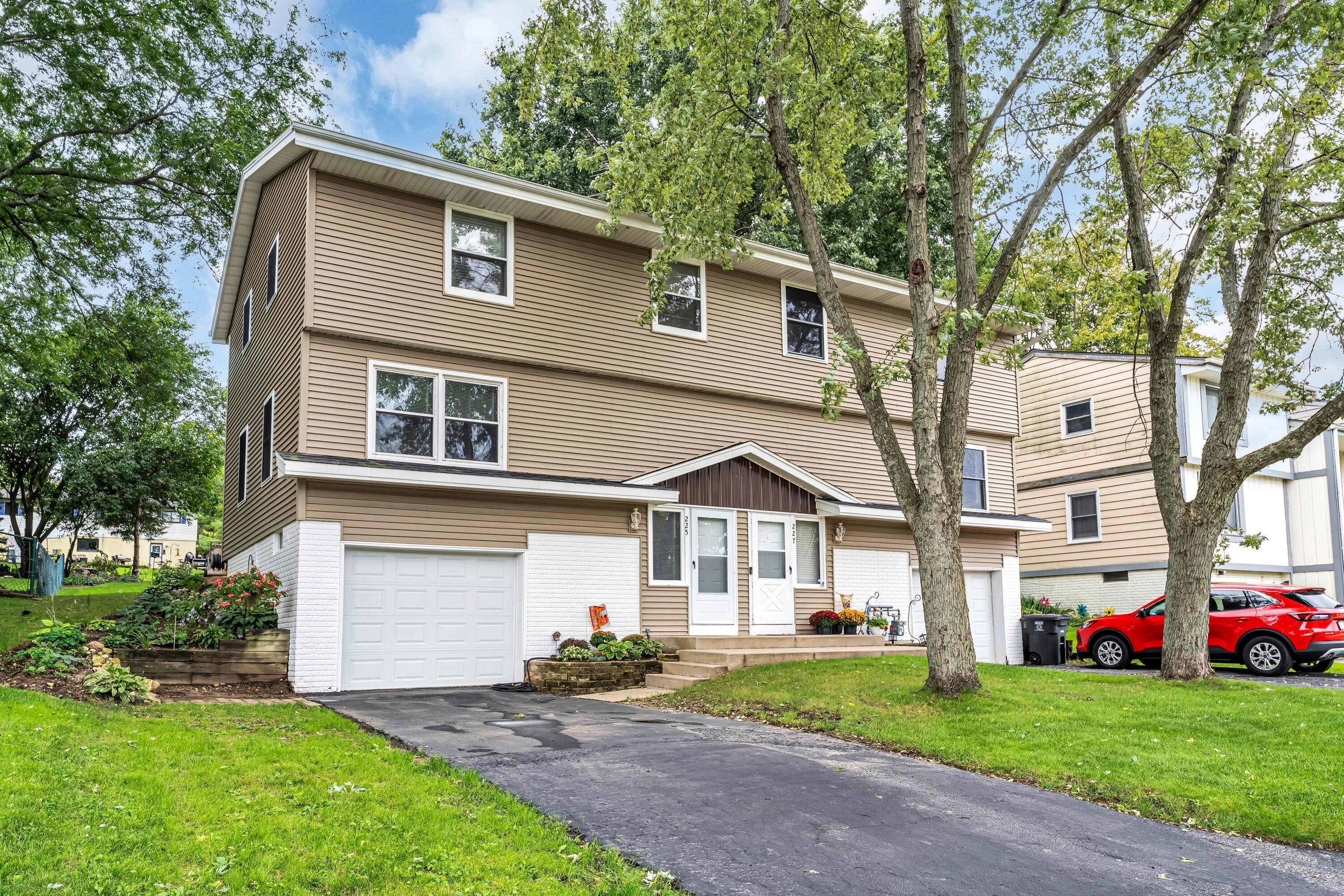 225 Mcdivitt Ln Property Photo 1