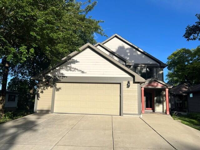 7325 W Wind Lake Rd Property Photo 1