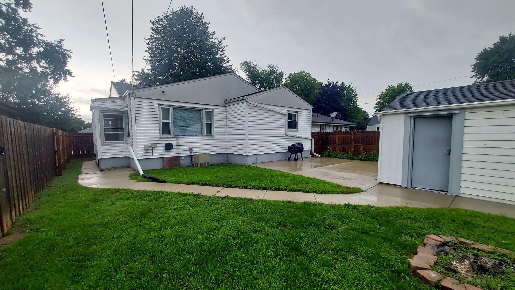 1405 15th Ave Property Photo 1