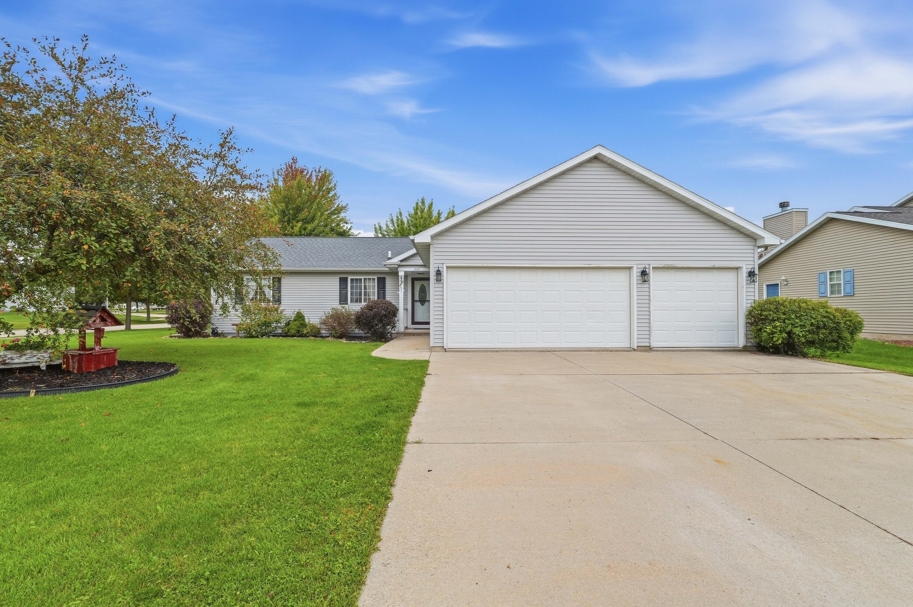 462 Rockrose Dr Property Photo 1