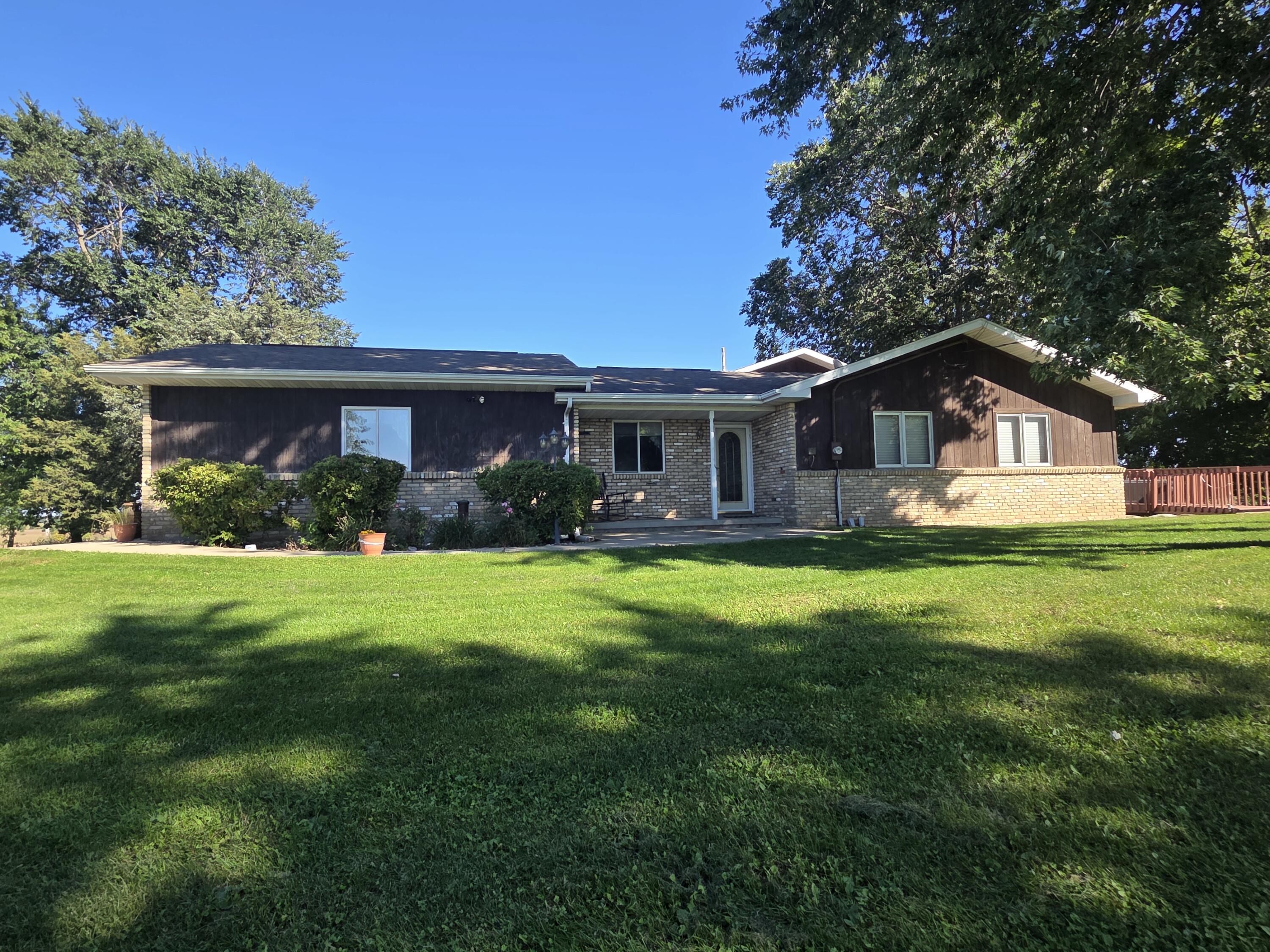 5546 Langer Rd Property Photo 1