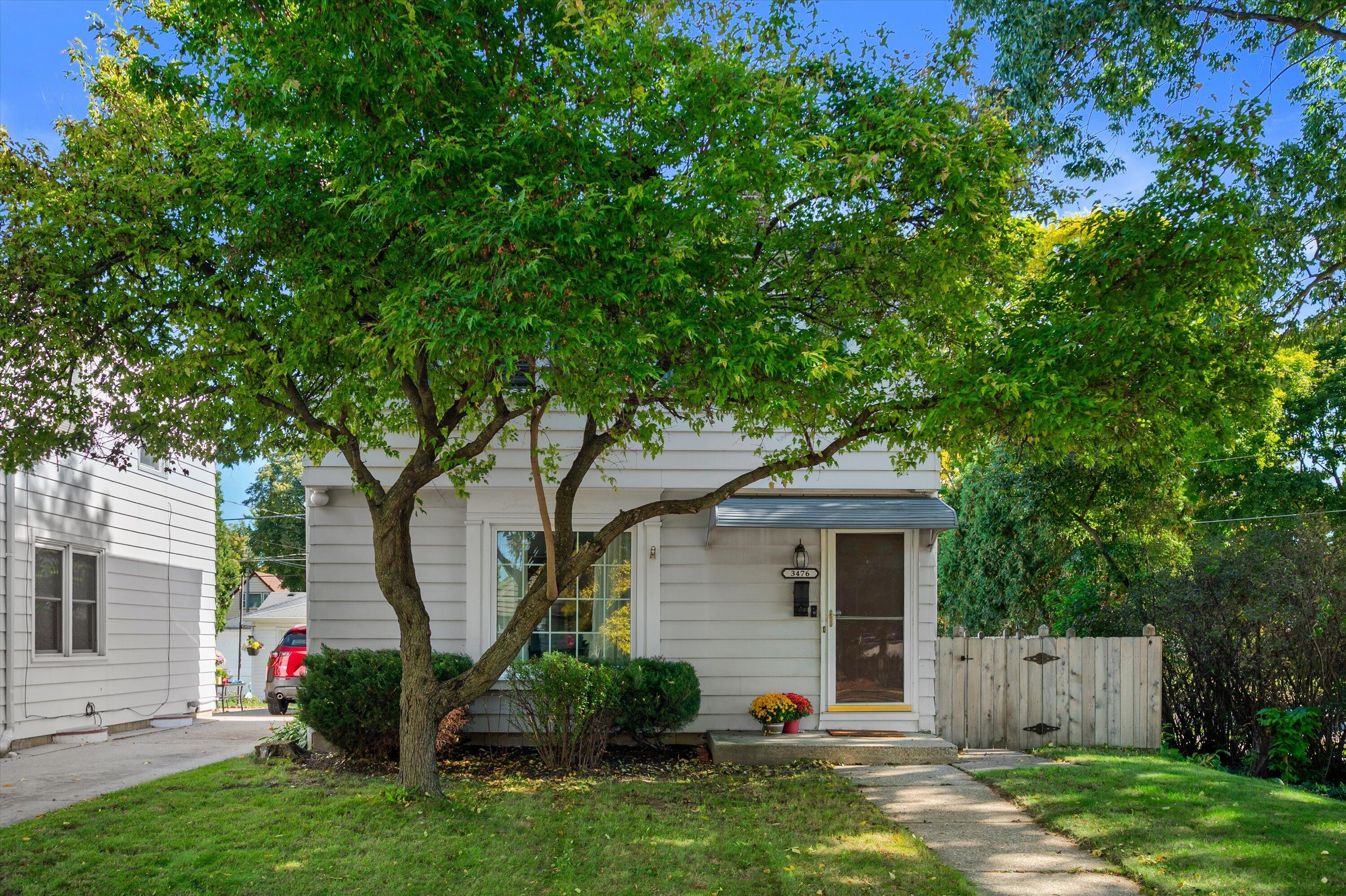 3476 S Ahmedi Ave Property Photo 1