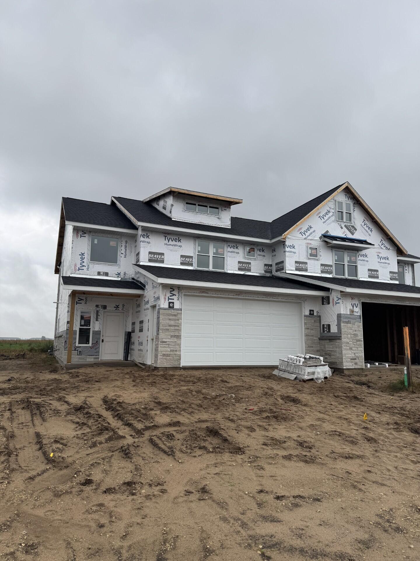 1640 Red Clover St Property Photo 1